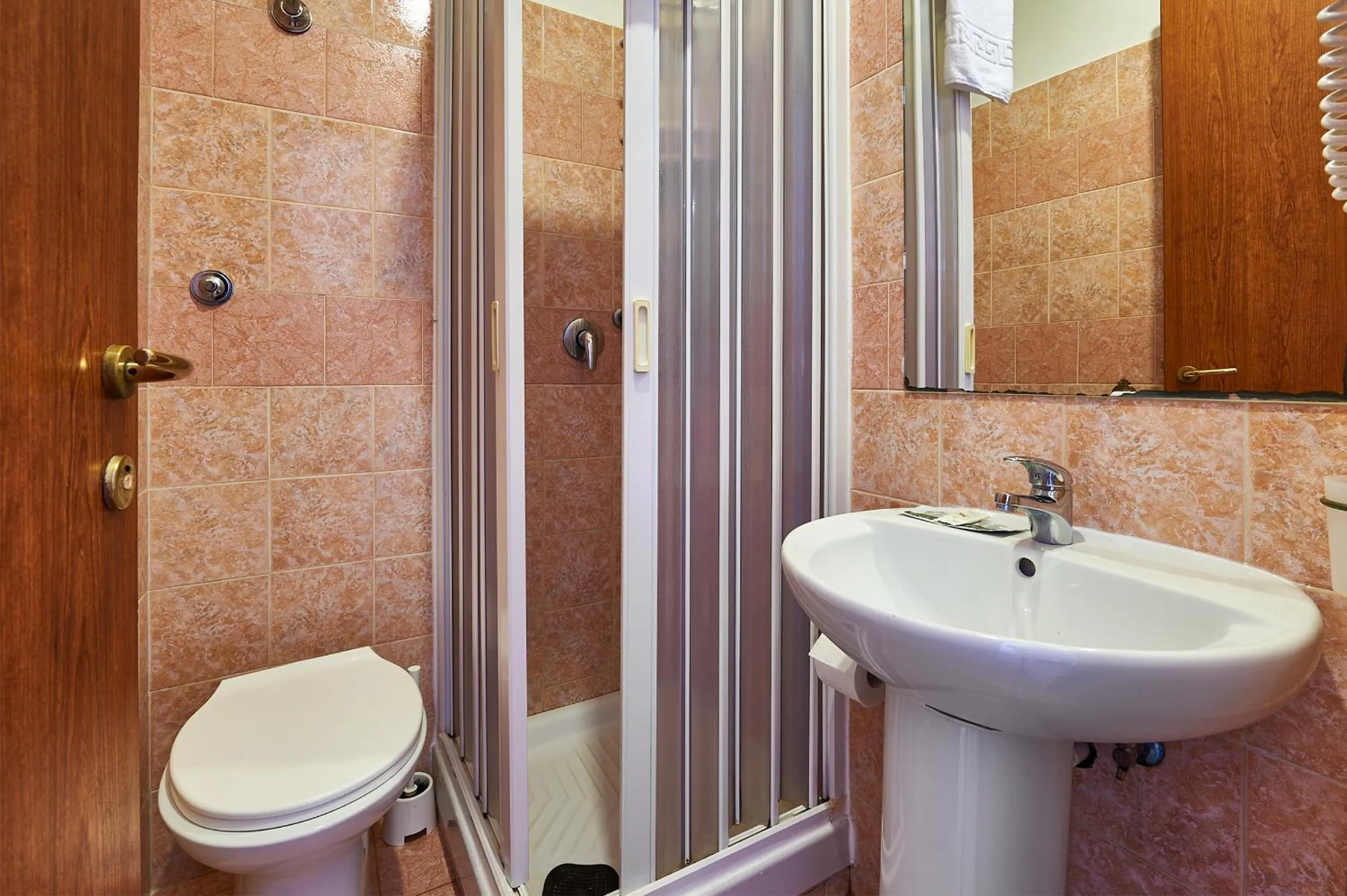 Bathroom in Hotel Virginia