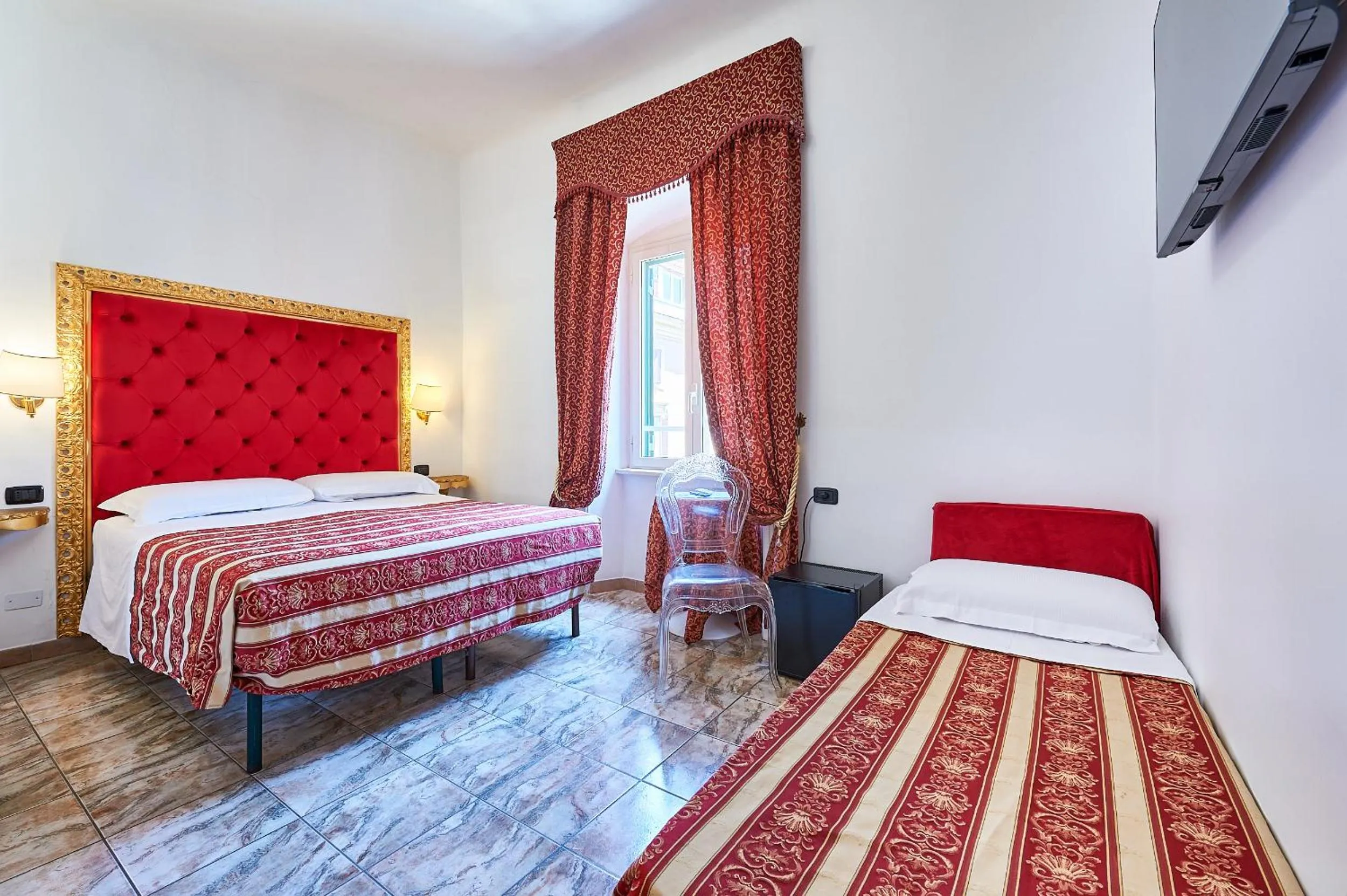 Bedroom, Bed in Hotel Virginia