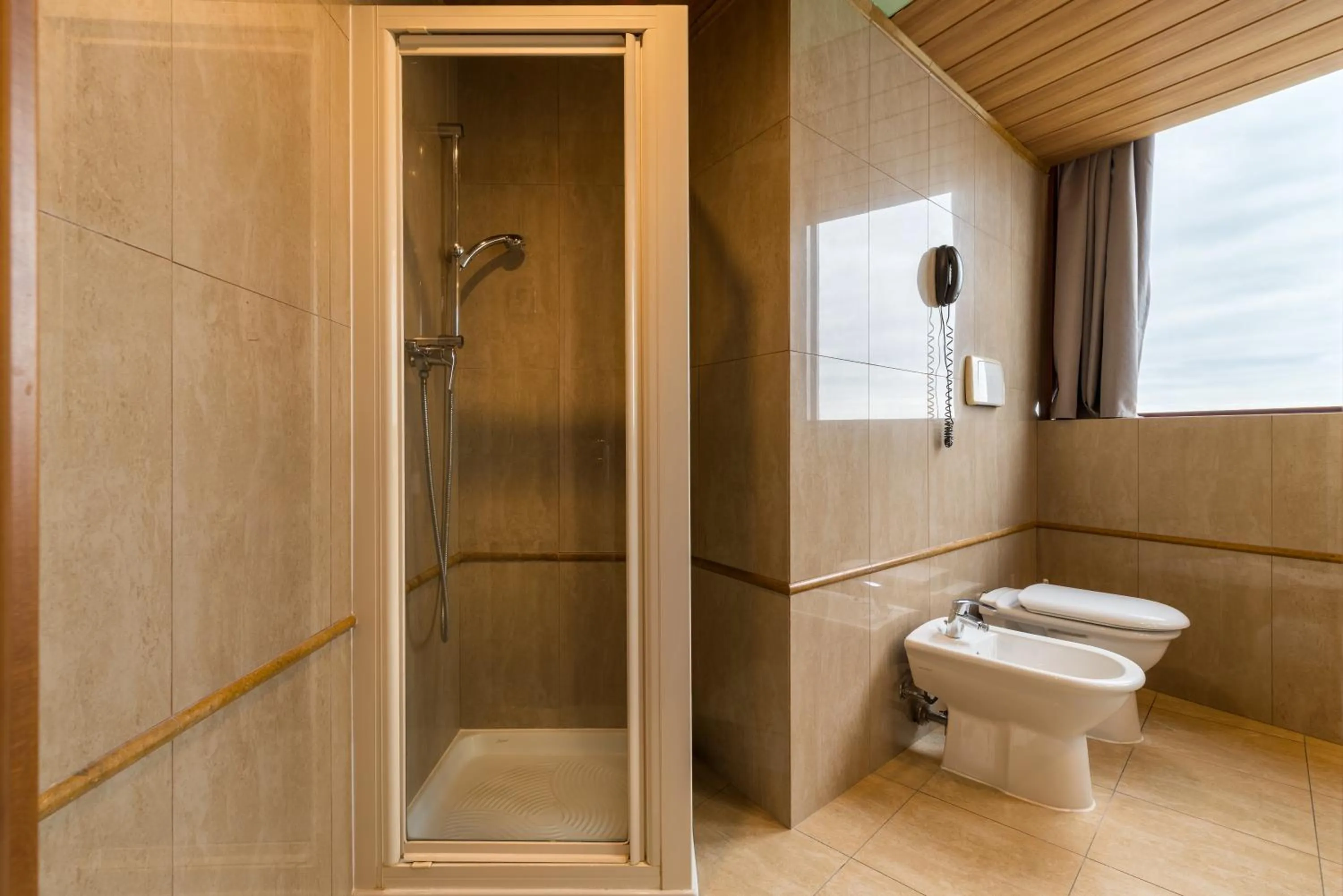 Shower in Hotel Antares Sport Beauty & Wellness