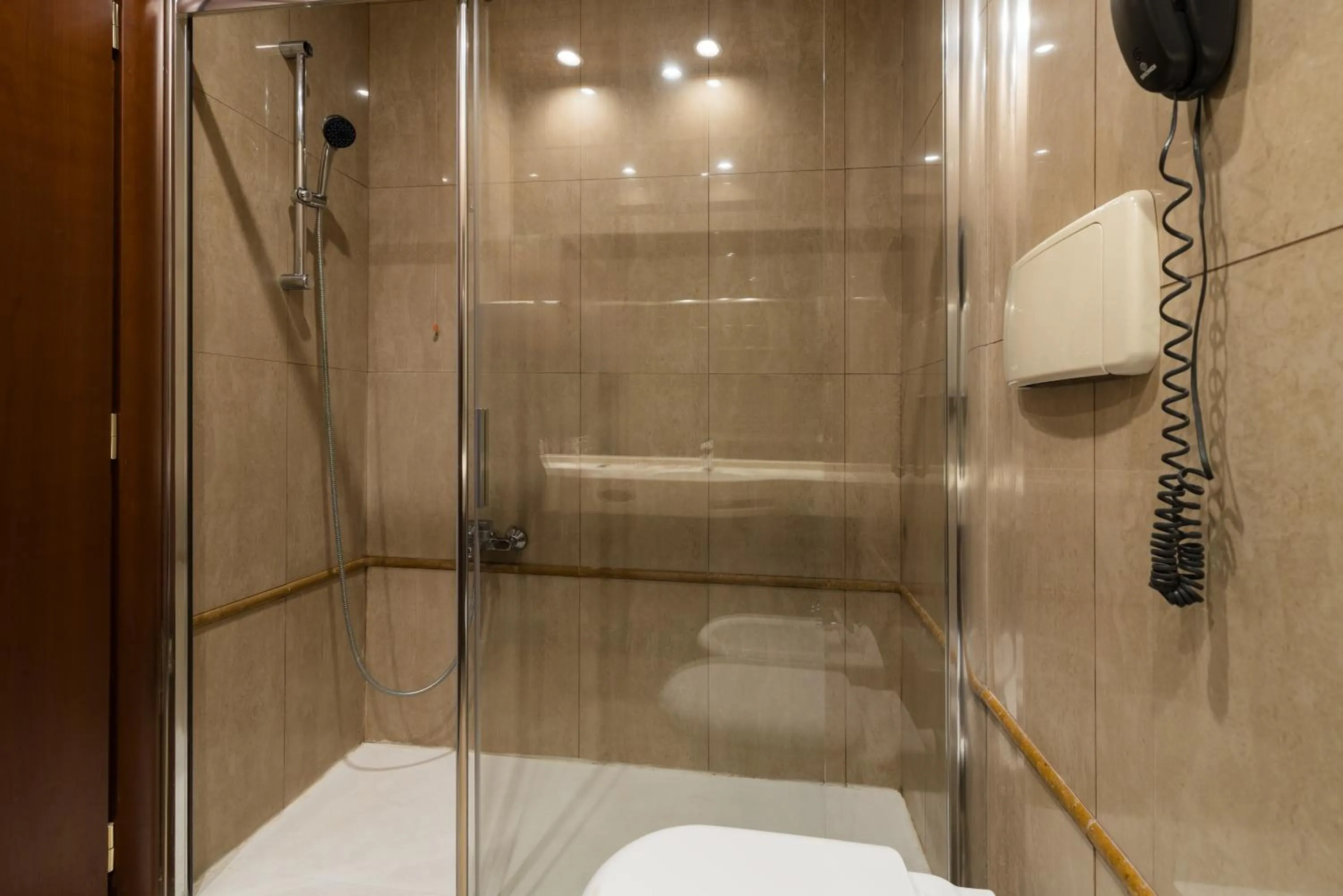 Shower in Hotel Antares Sport Beauty & Wellness