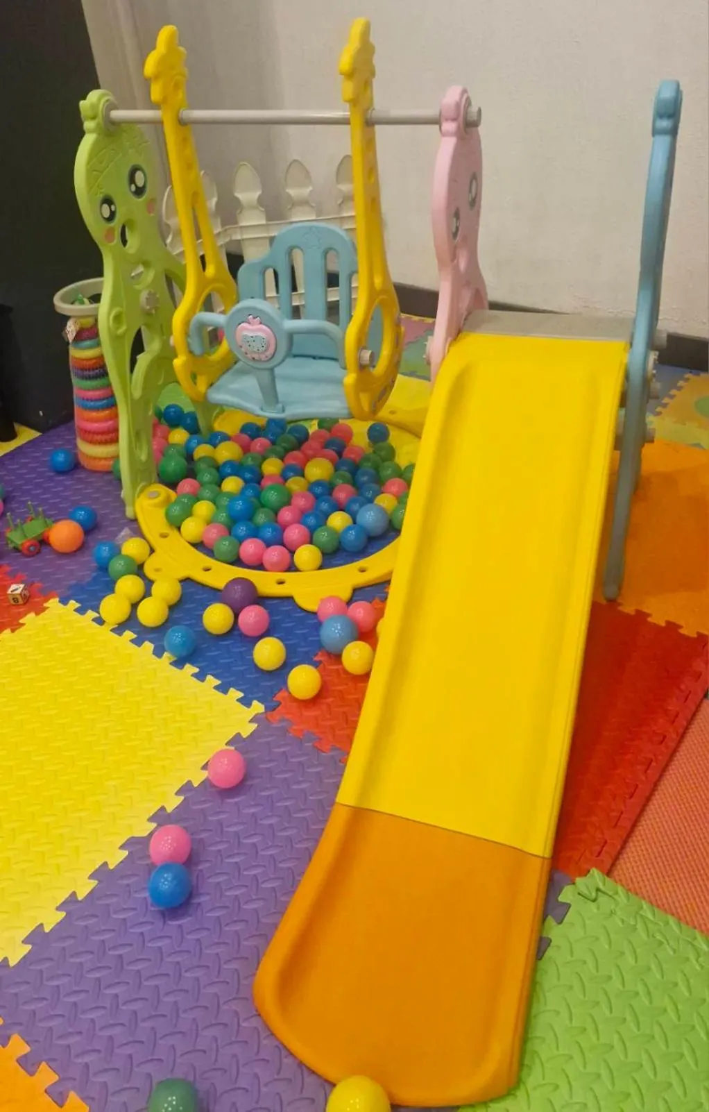 Children play ground in Arthitaya Green Nature Hotel & Lakkhana Poolside Resort