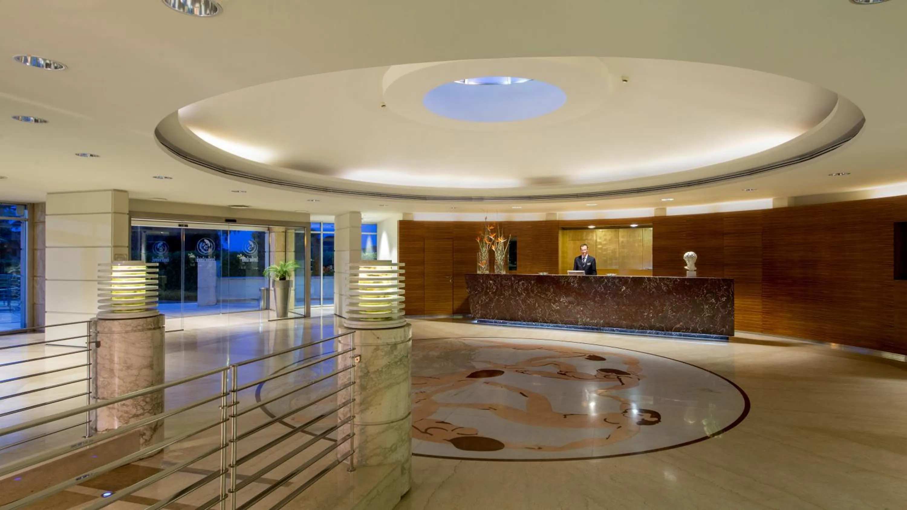 Lobby or reception in Enea Hotel Aprilia