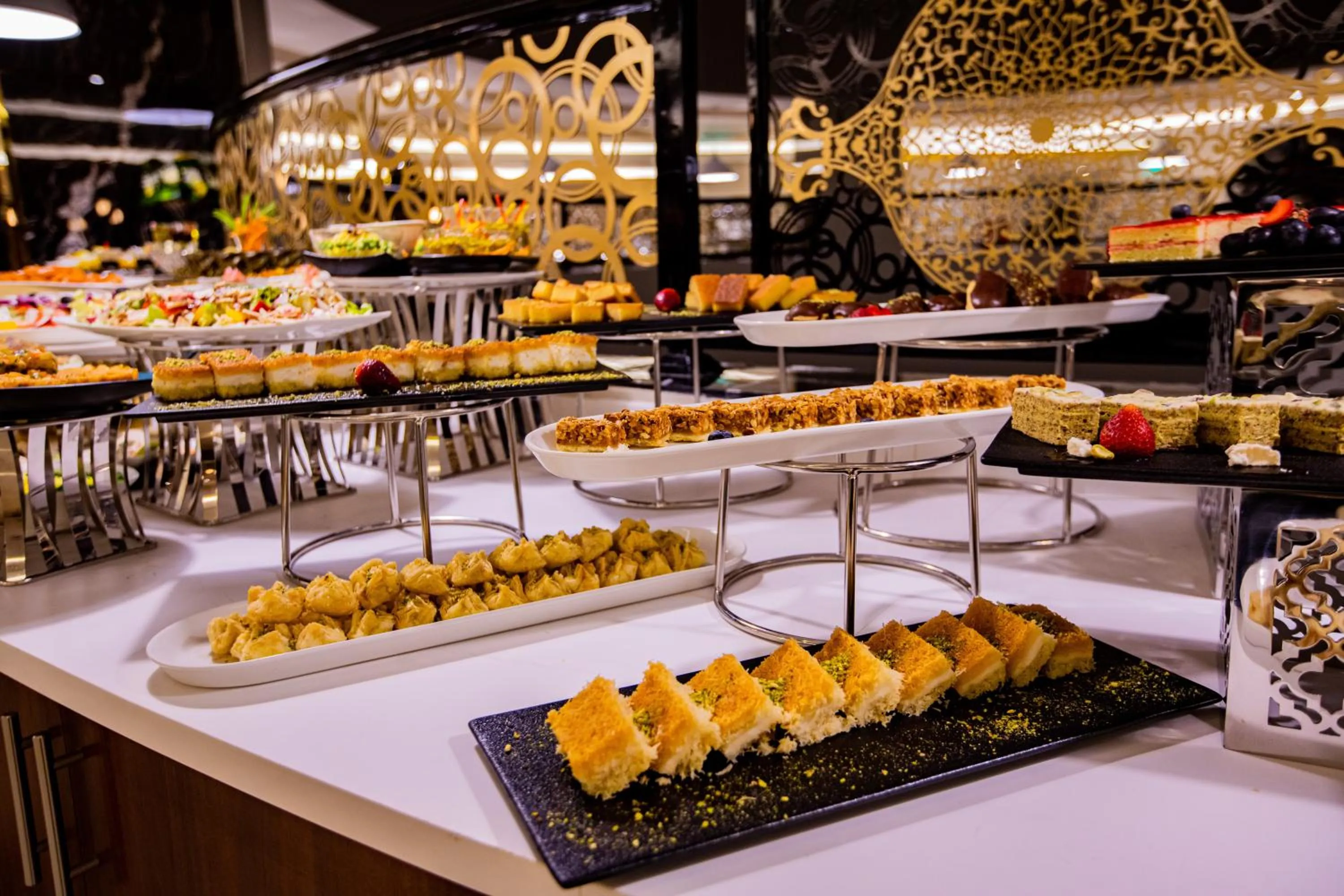 Restaurant/places to eat in Le Park Concord Najran