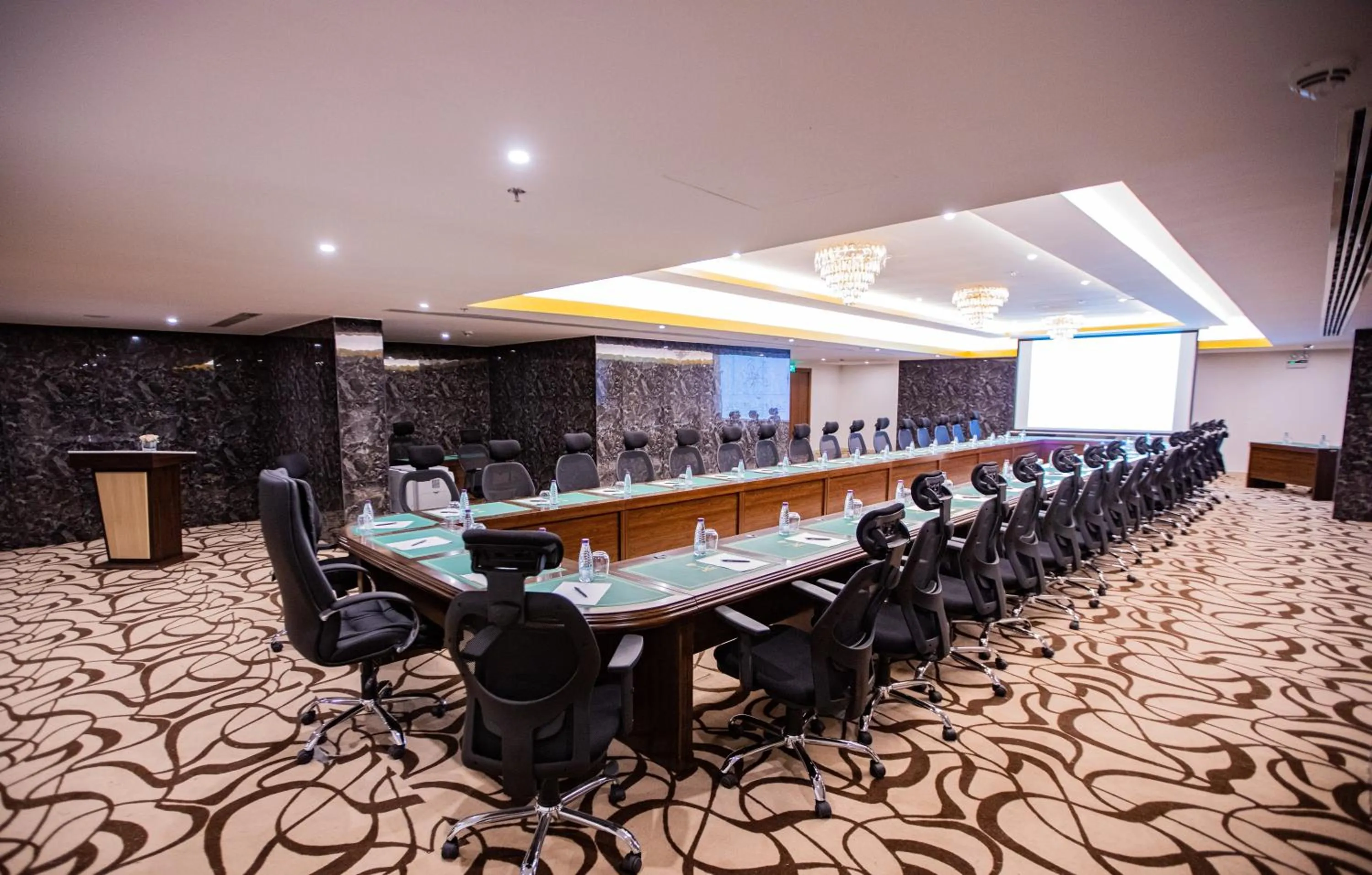 Meeting/conference room in Le Park Concord Najran