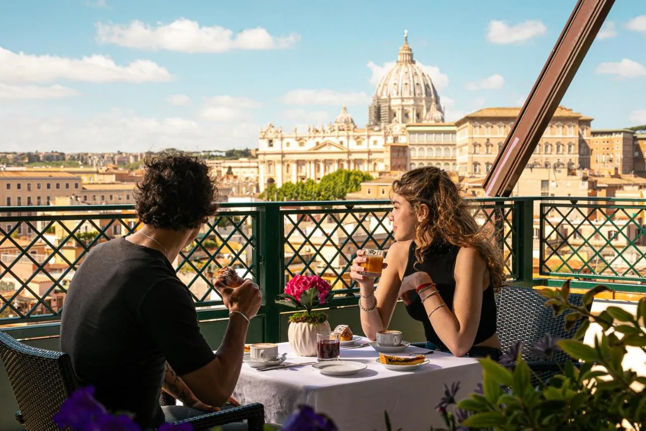 Patio in Atlante Star Hotel