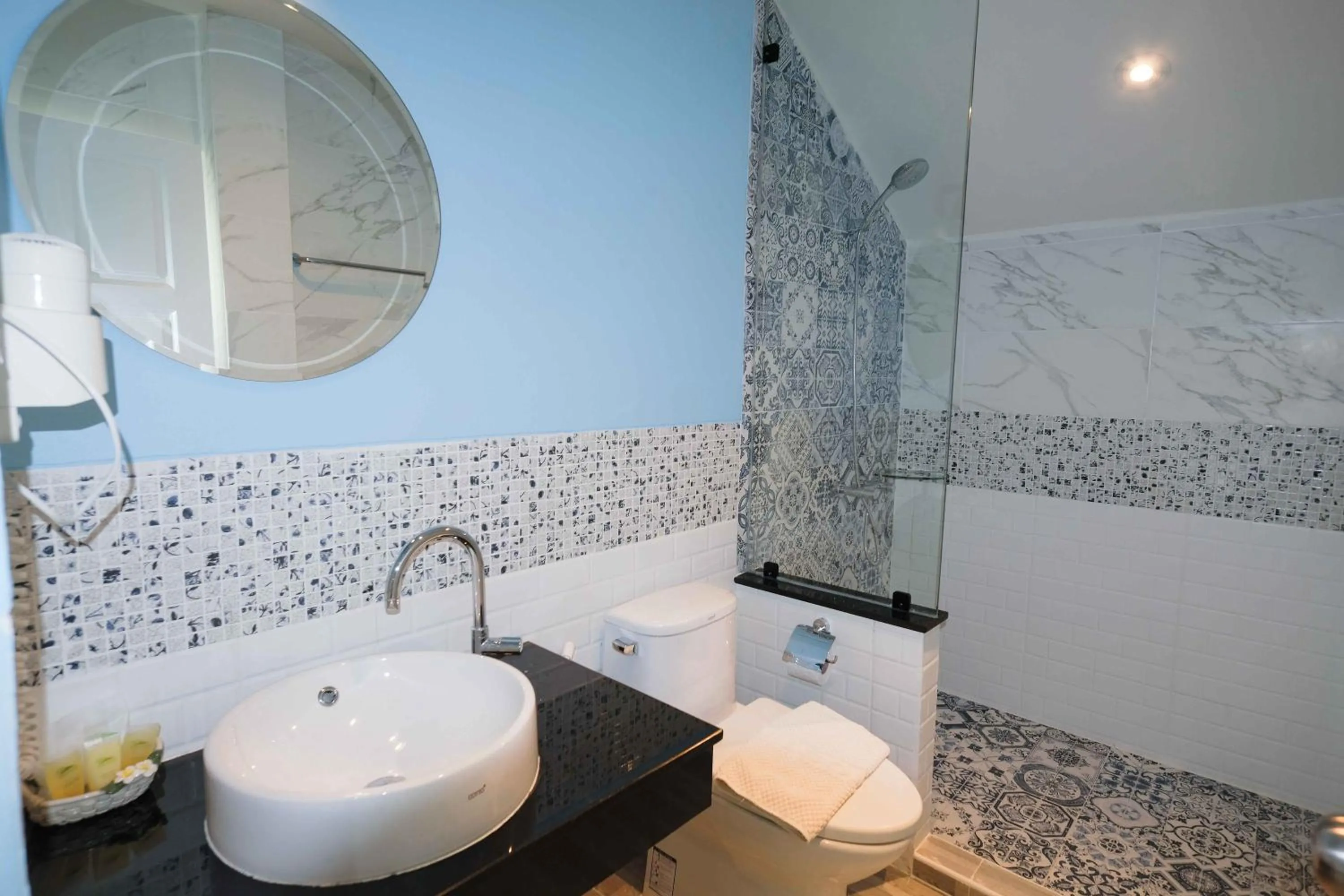 Phukaew Resort & Adventure Park