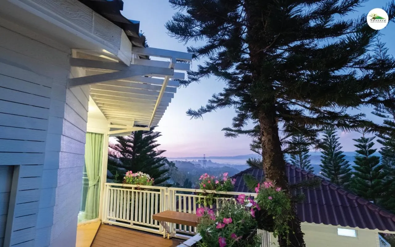 Phukaew Resort & Adventure Park