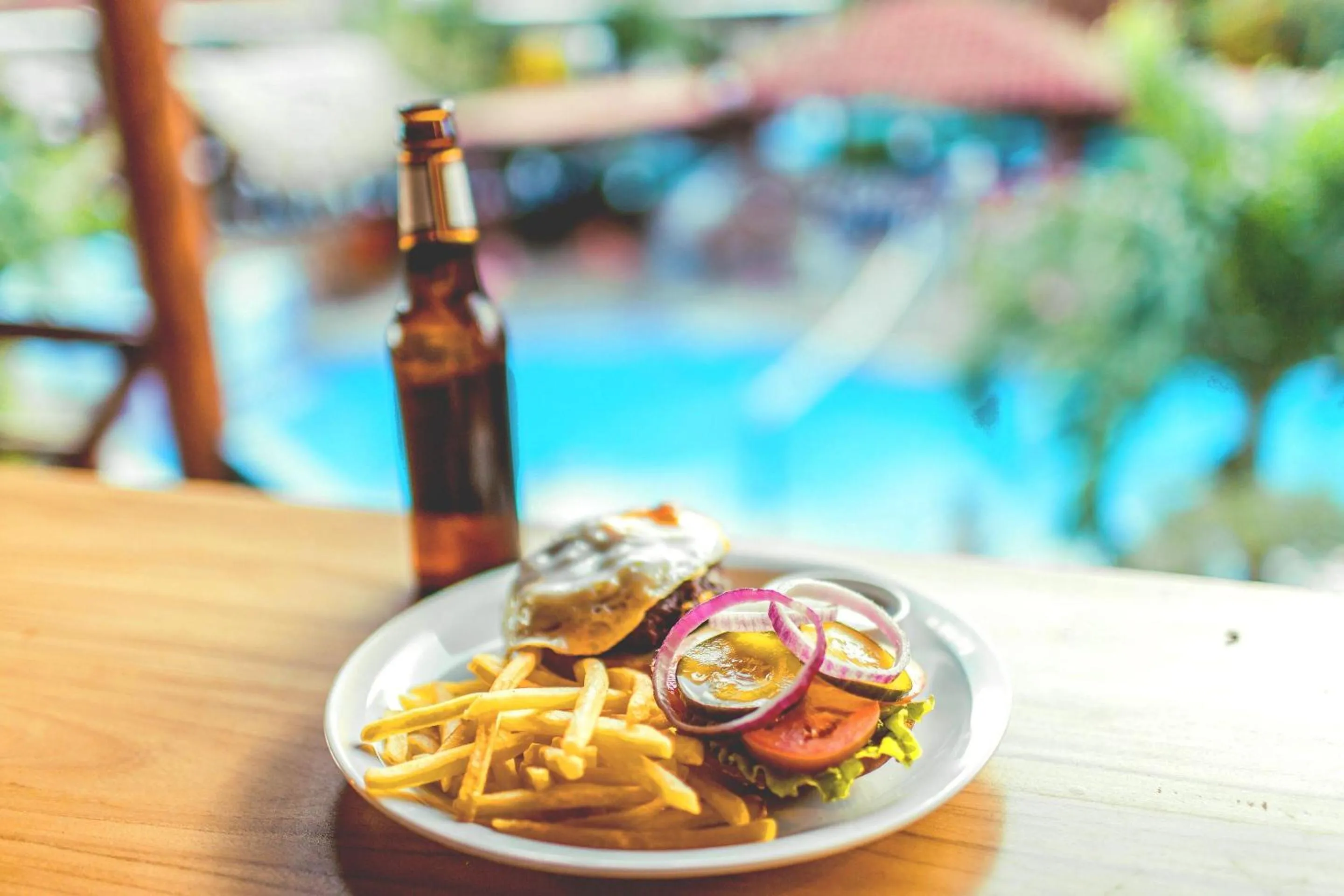 Food in Selina Maderas