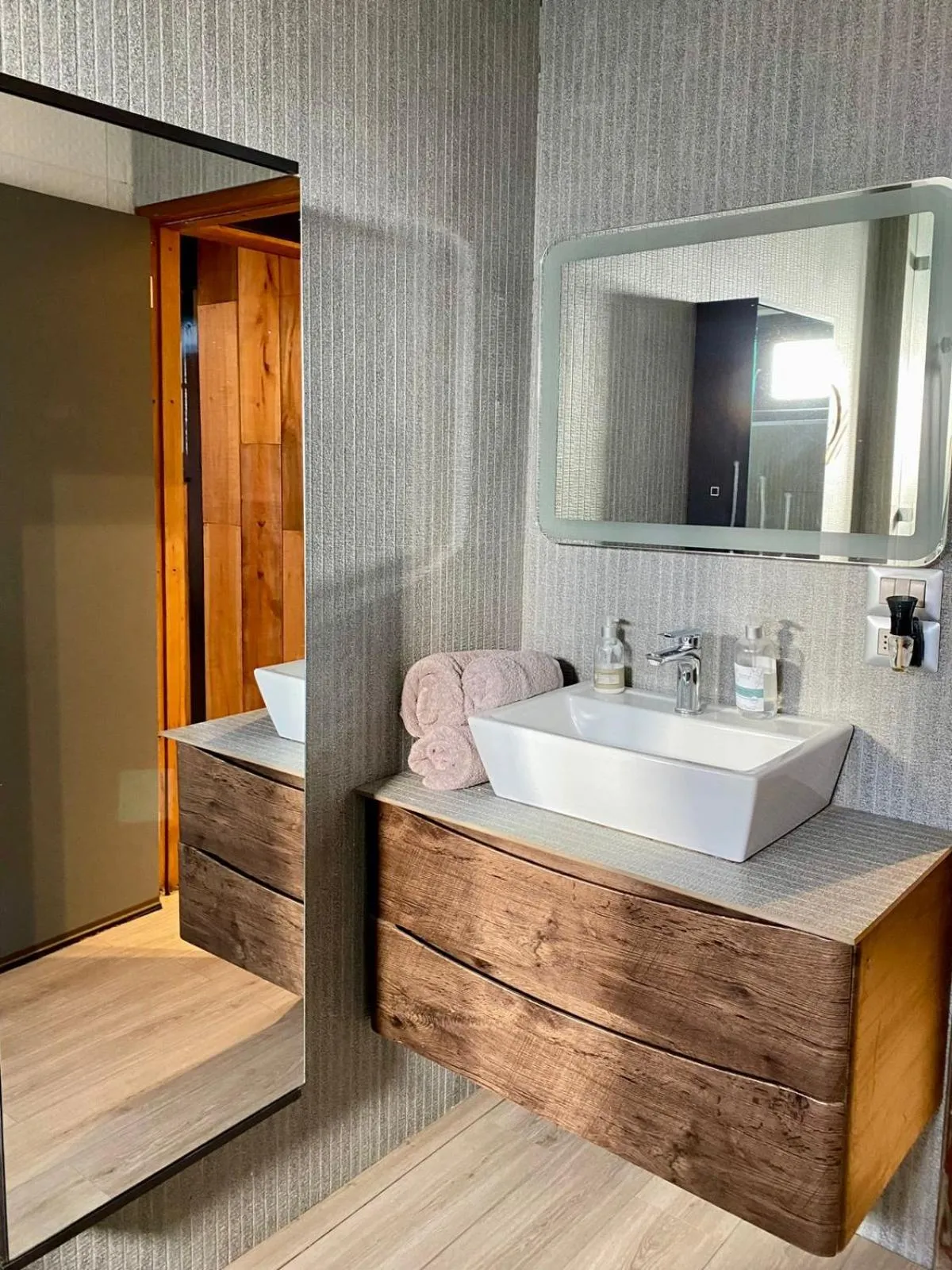 Bathroom in Taka Matanzas