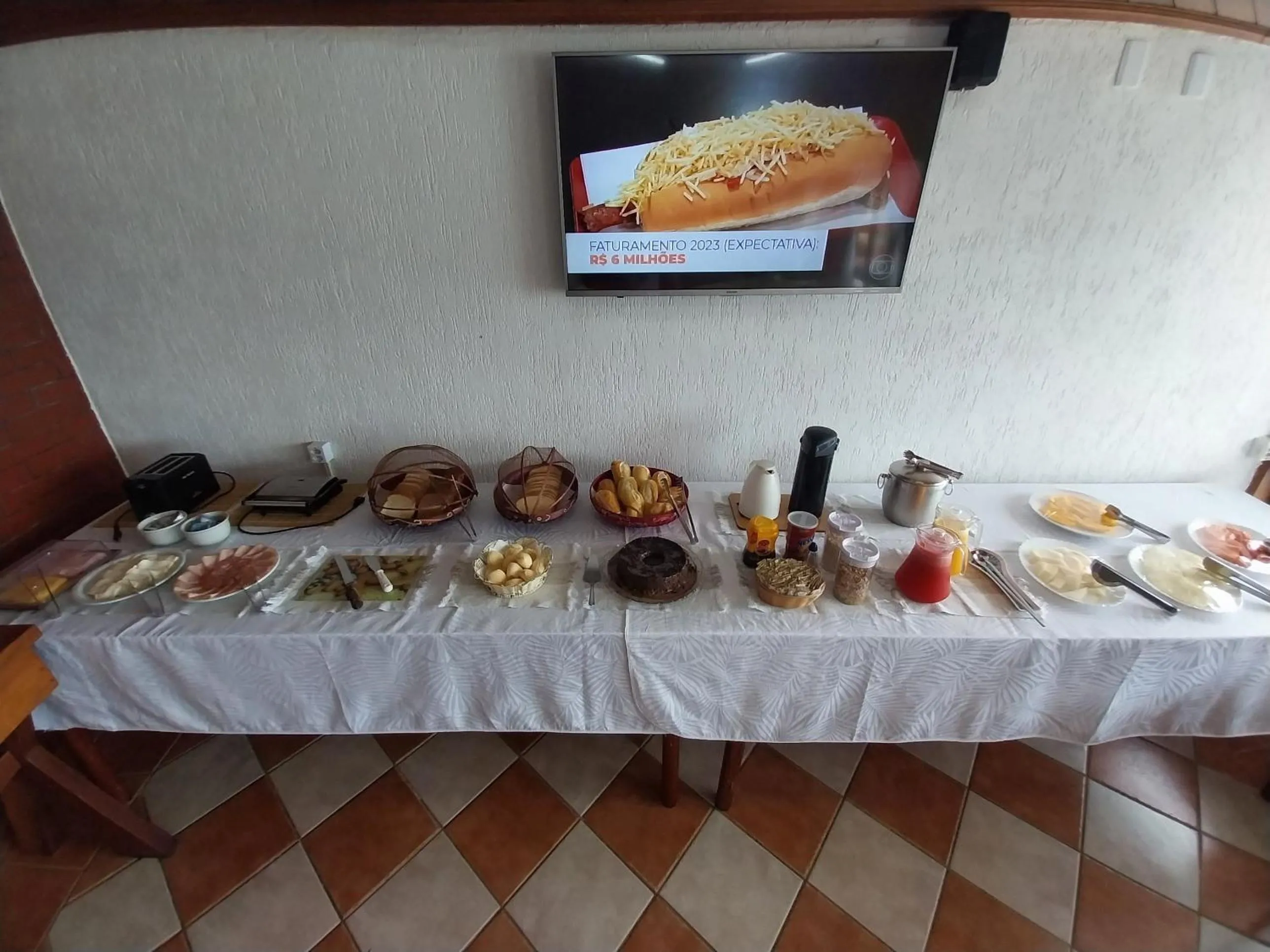 Breakfast in Pousada toca do cambu
