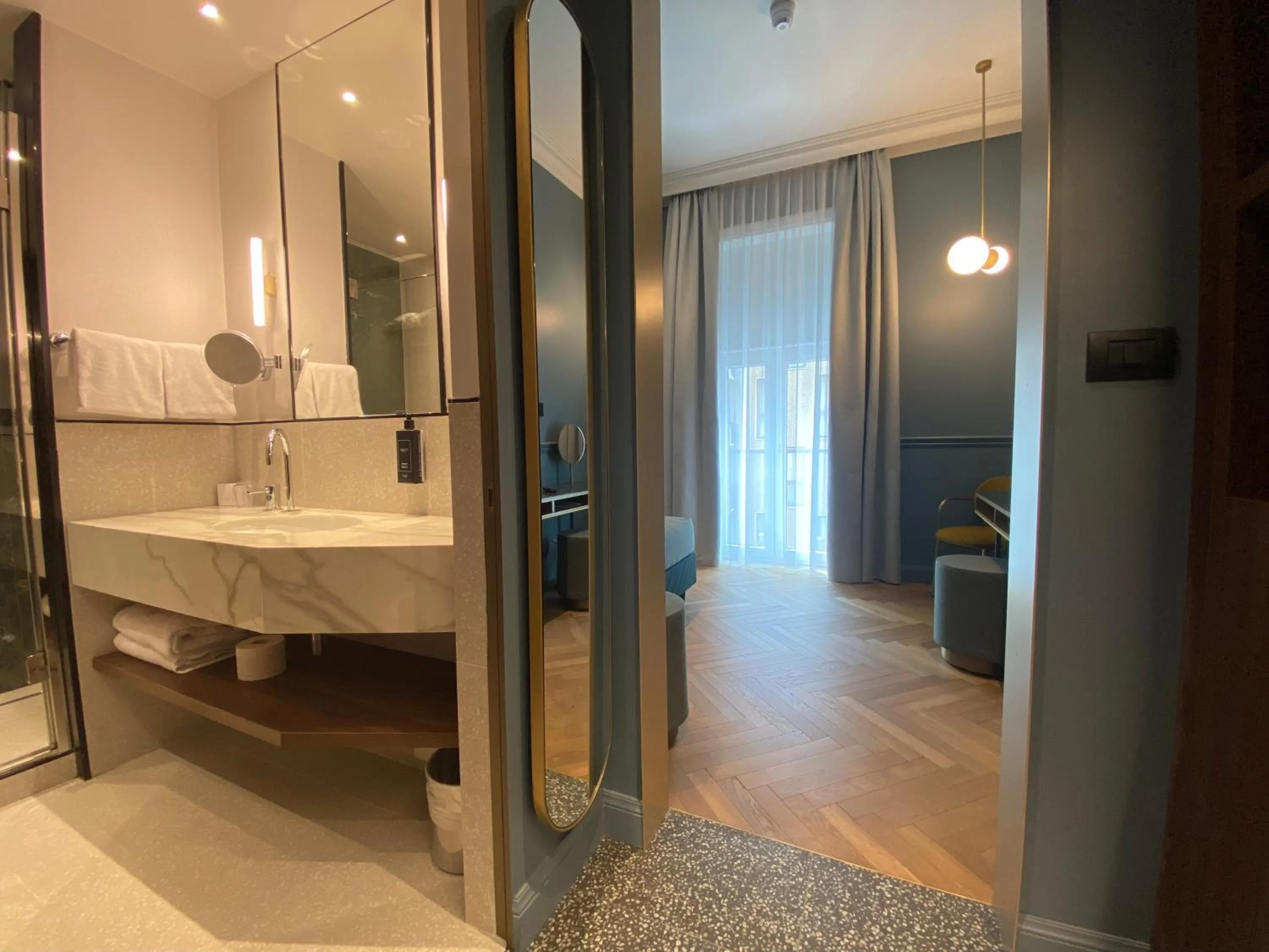 Bathroom in Hotel Berna