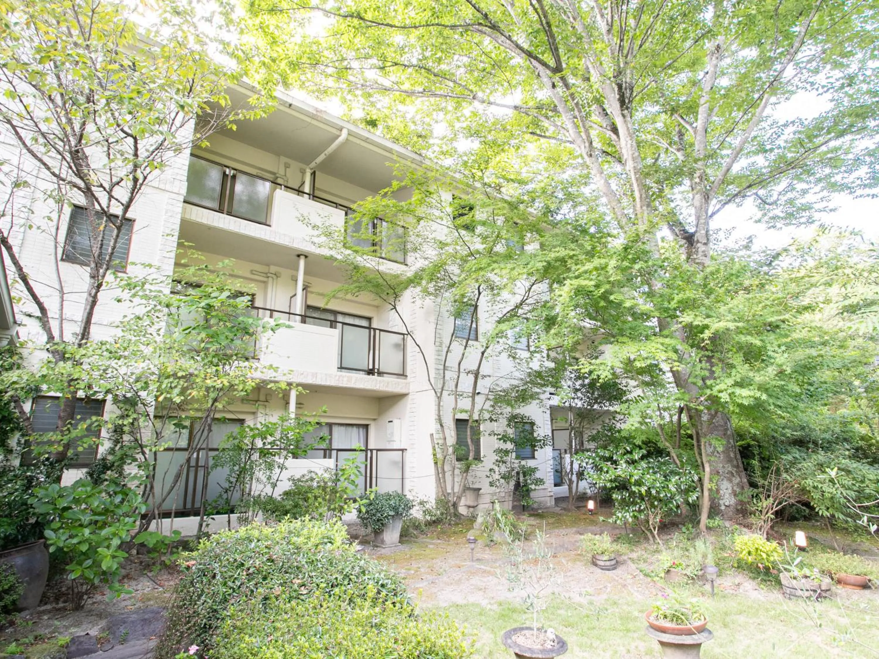 Property building in Yufuin Besso Shikisai Hotel