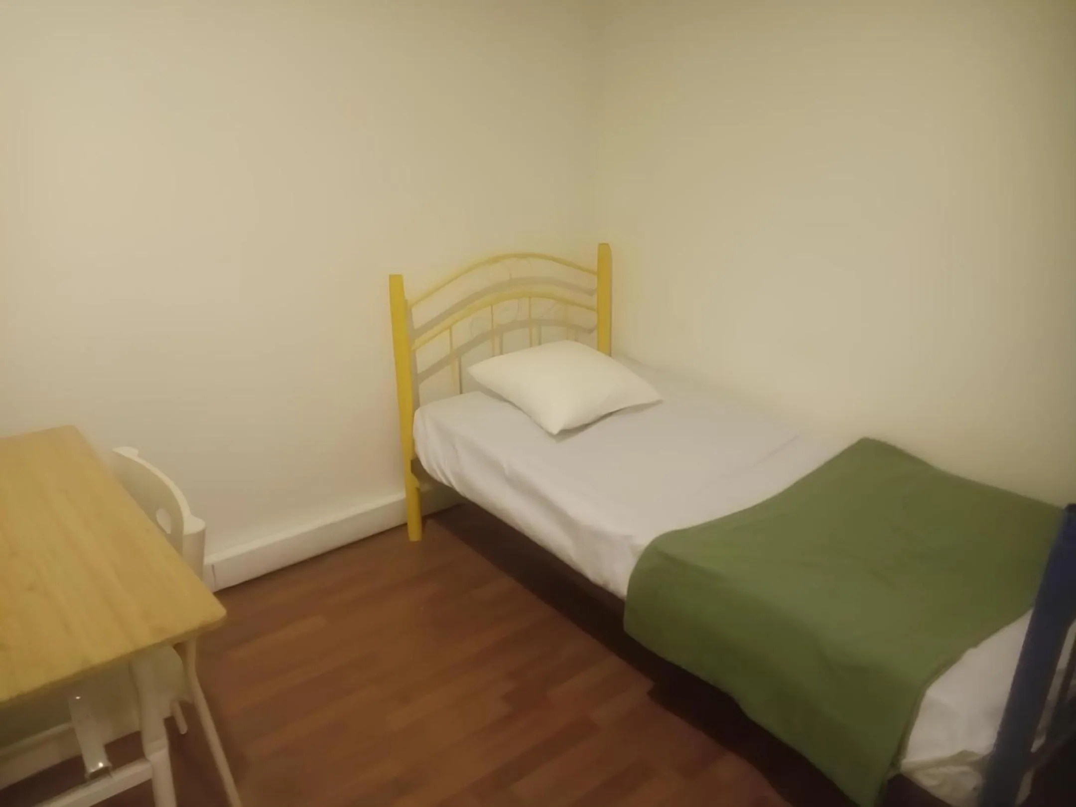 Bed in Natol Budget Homestay Rock Road