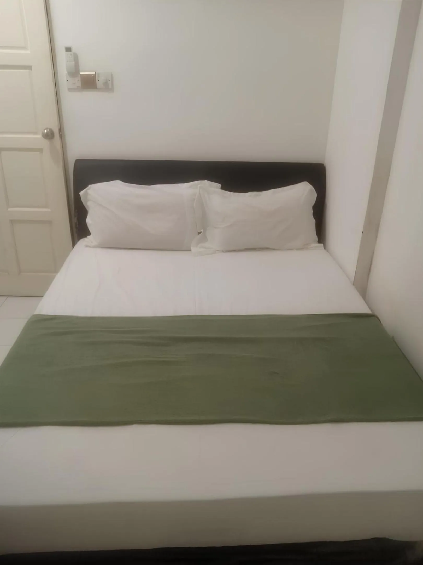 Bed in Natol Budget Homestay Rock Road