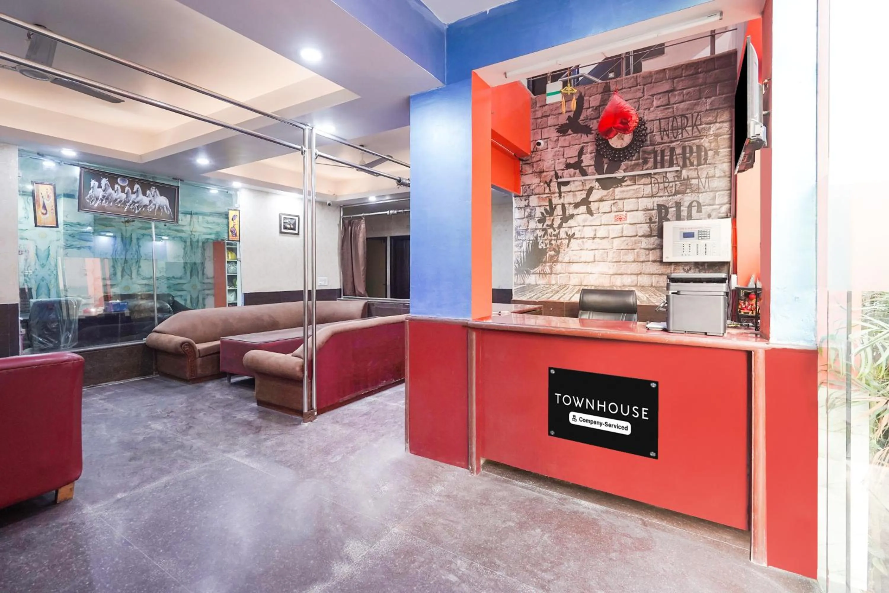 Lobby or reception in Townhouse Maithli Marg Sector 55 Formerly Red Roof