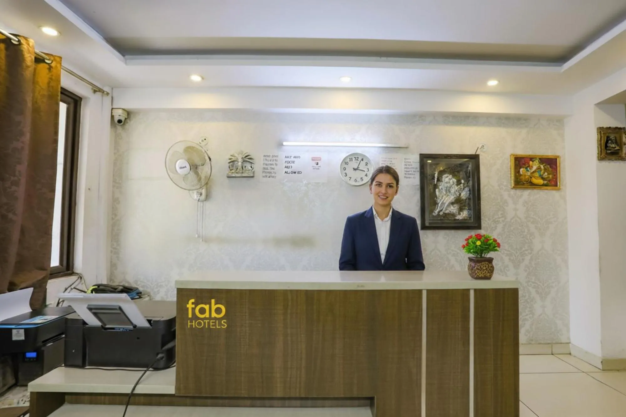 Lobby or reception in FabHotel Comfirt Inn