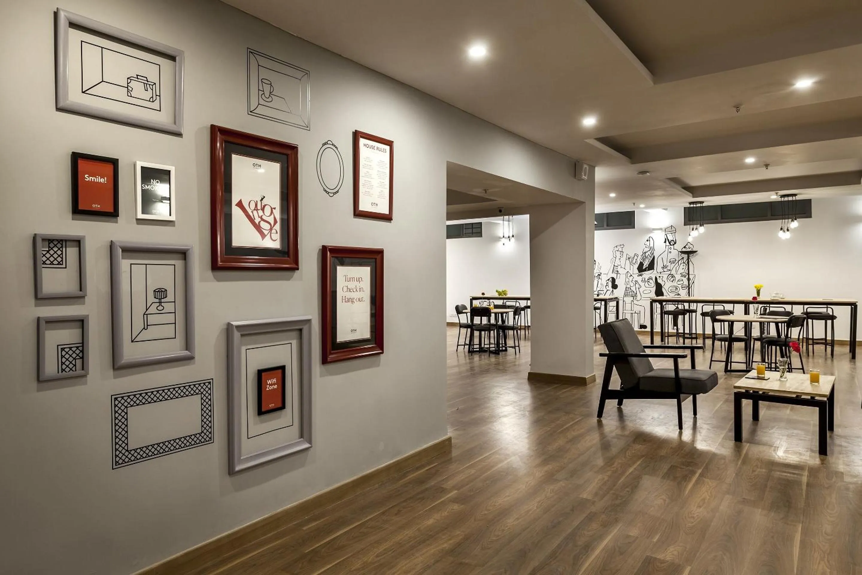 Lobby or reception in Super Townhouse Crystal Leaf