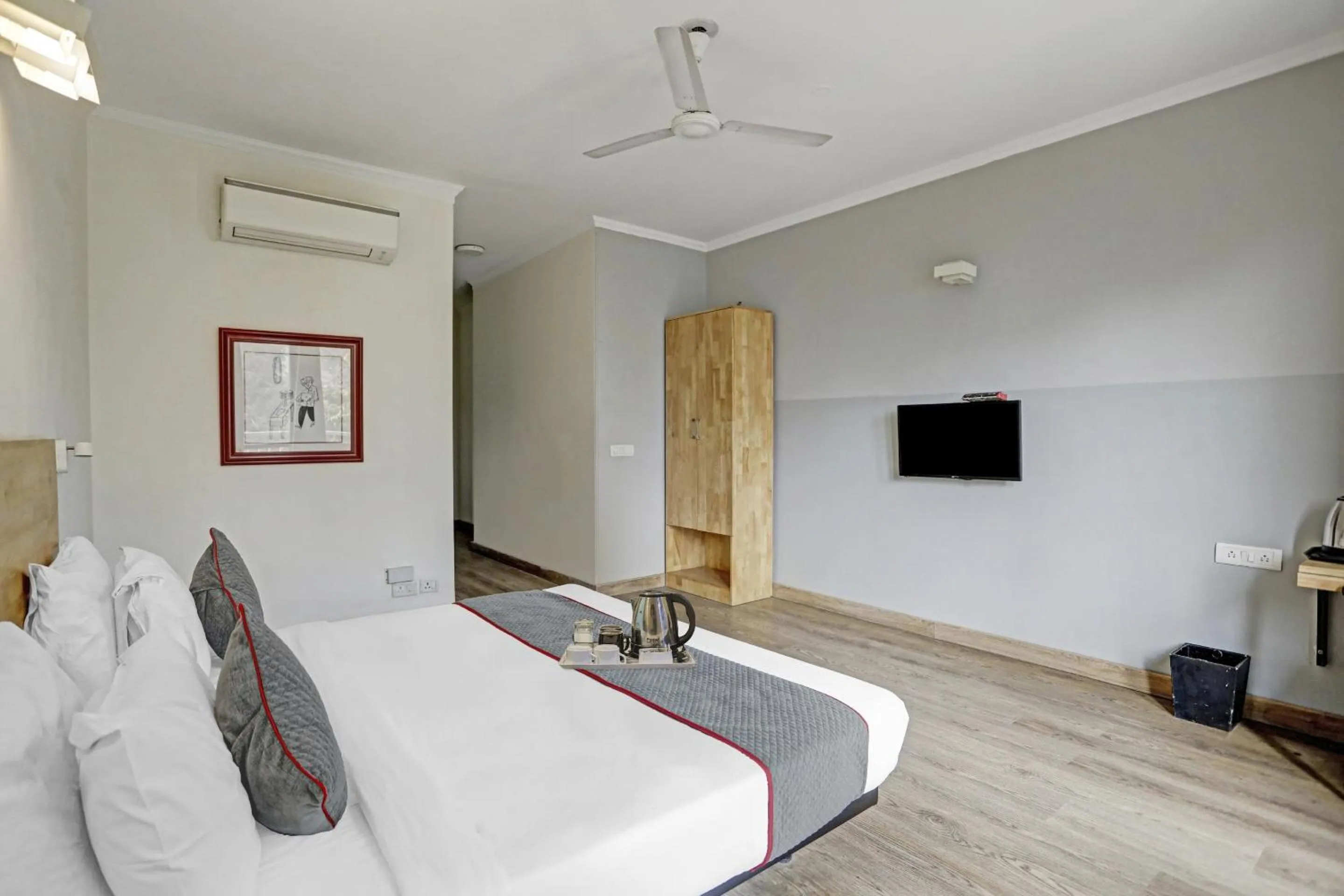 Bedroom in Super Townhouse Crystal Leaf