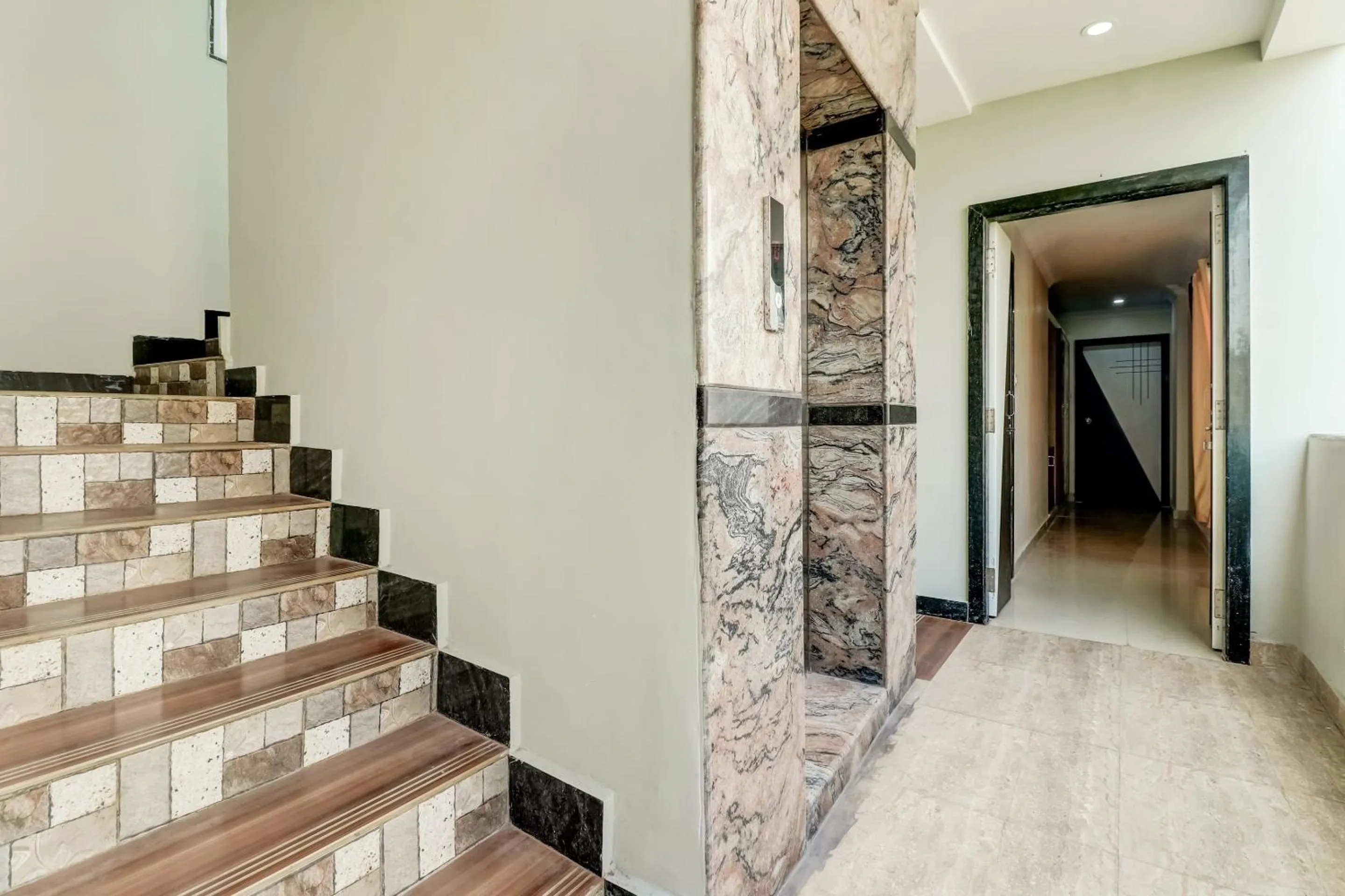 Facade/entrance in Hotel O Sri Singampalli Residency