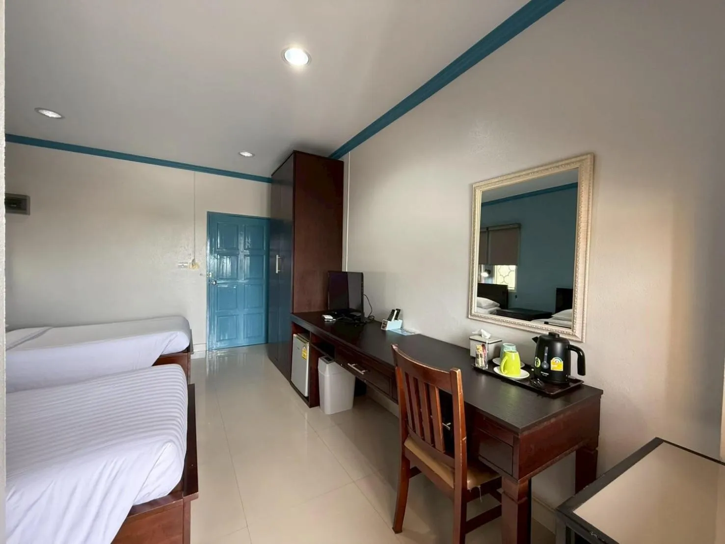 Bedroom, Bed in Garden Hill Hotel