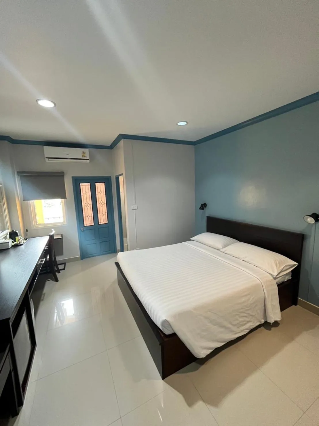 Bedroom, Bed in Garden Hill Hotel