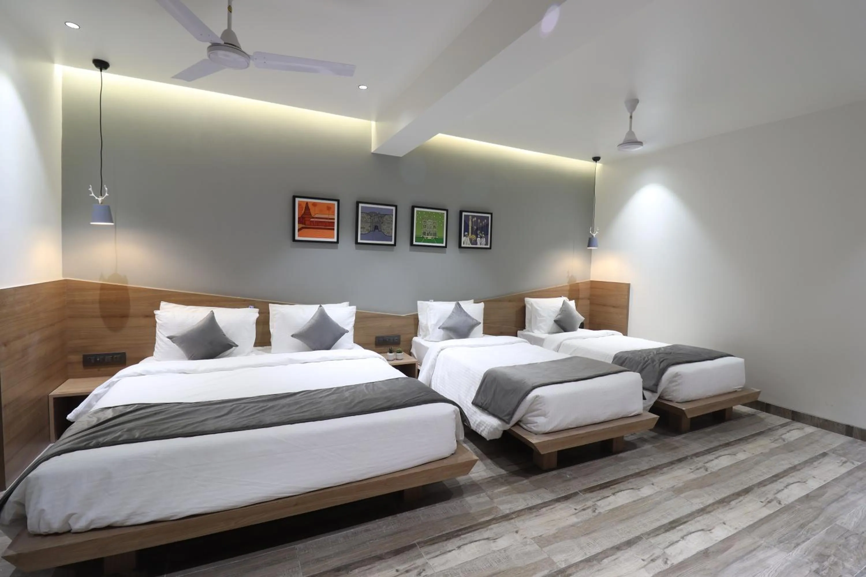 Bedroom, Bed in Hotel Chitra Executive