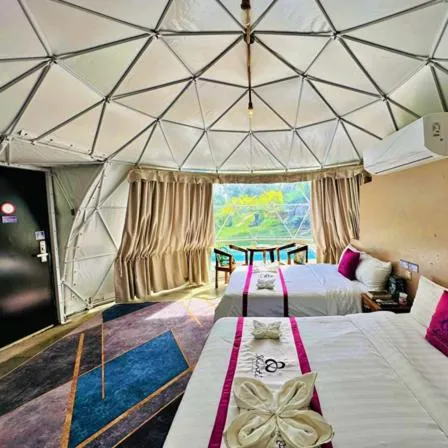 Bed in Shanti Wellness Sanctuary