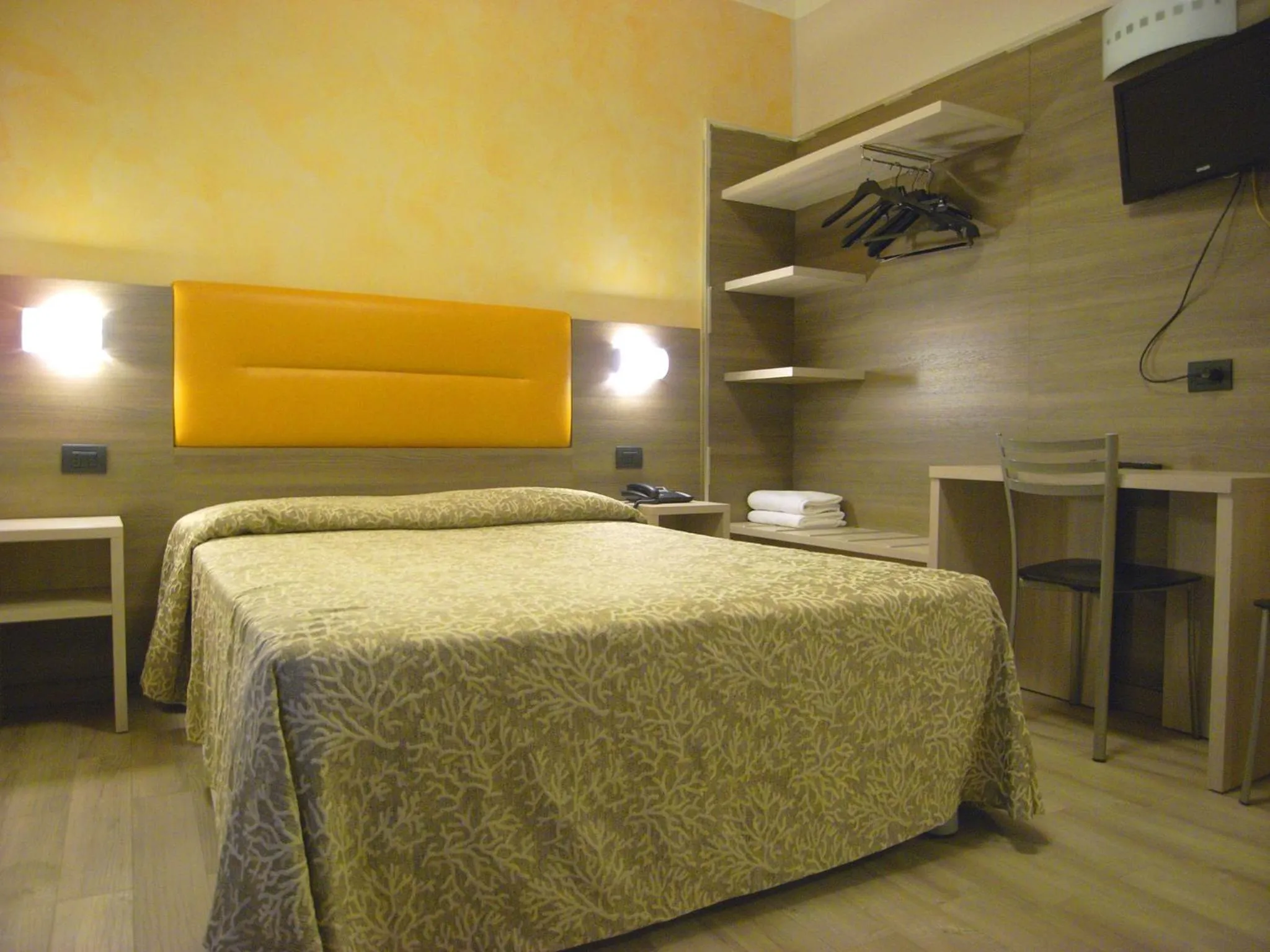 Bed in Hotel Siena