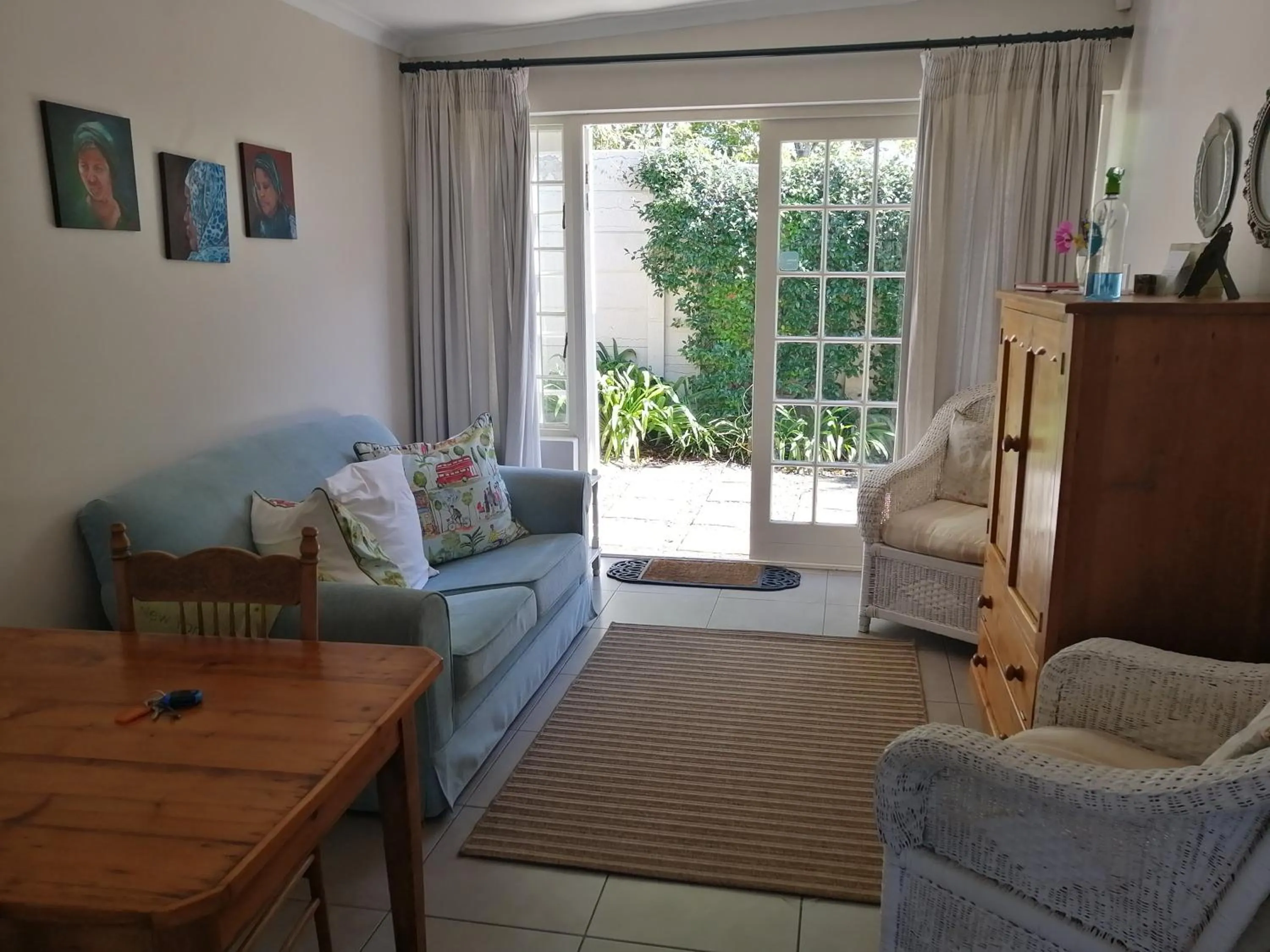 Seating area in AppleBee Guest Cottages
