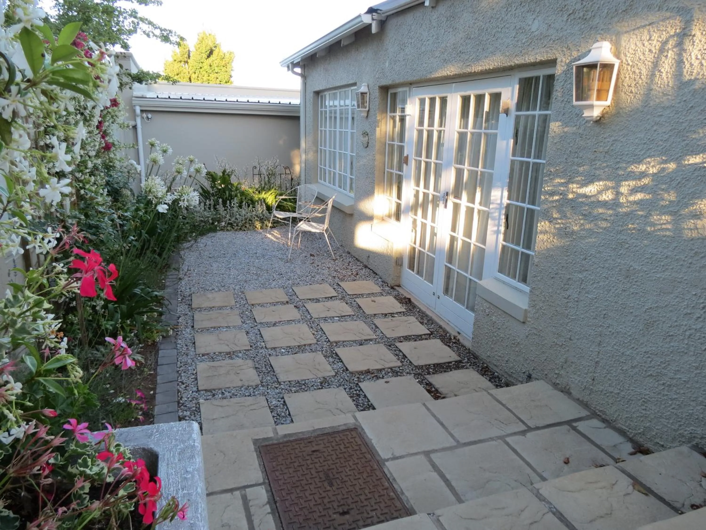 Facade/entrance in AppleBee Guest Cottages