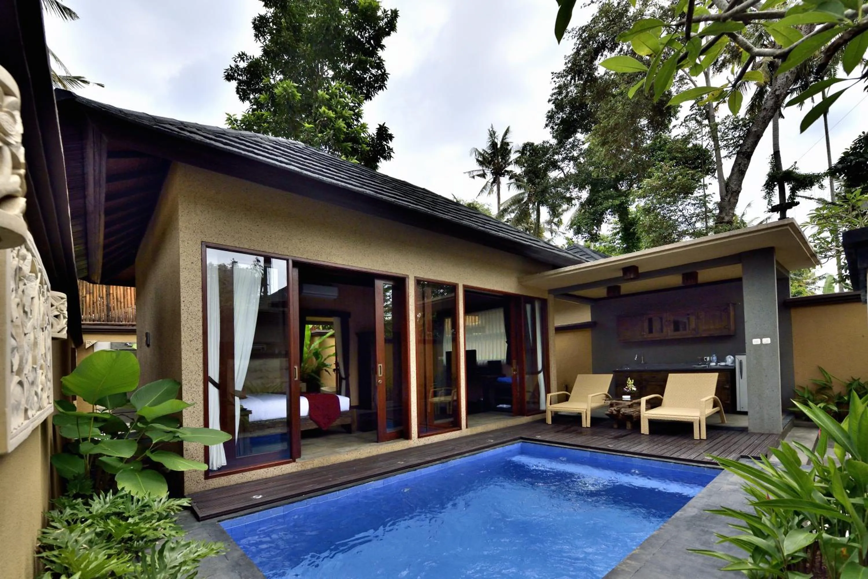 Property building in Gino Feruci Villa Ubud by KAGUM Hotels