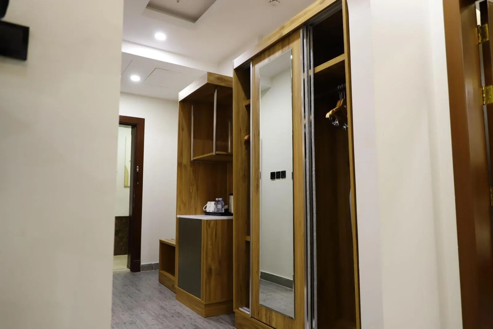 PRIMOTEL Elite As Salamah - Serviced Apartments