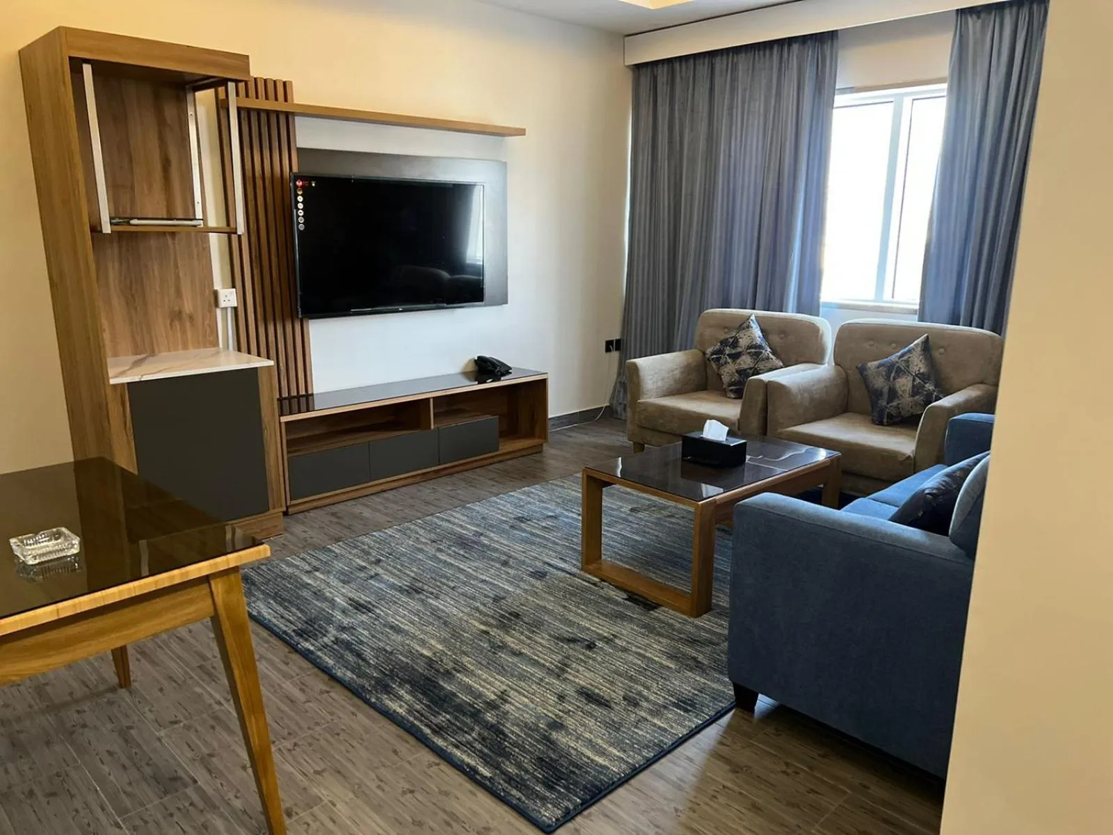 PRIMOTEL Elite As Salamah - Serviced Apartments