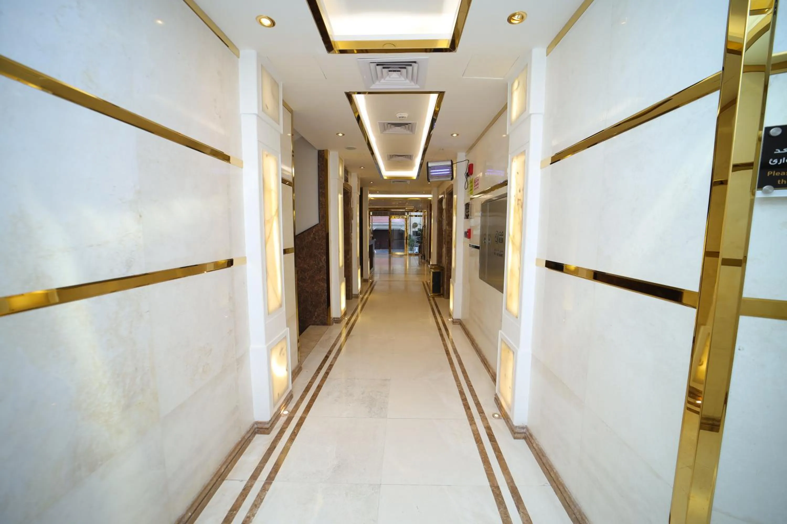 PRIMOTEL Elite As Salamah - Serviced Apartments