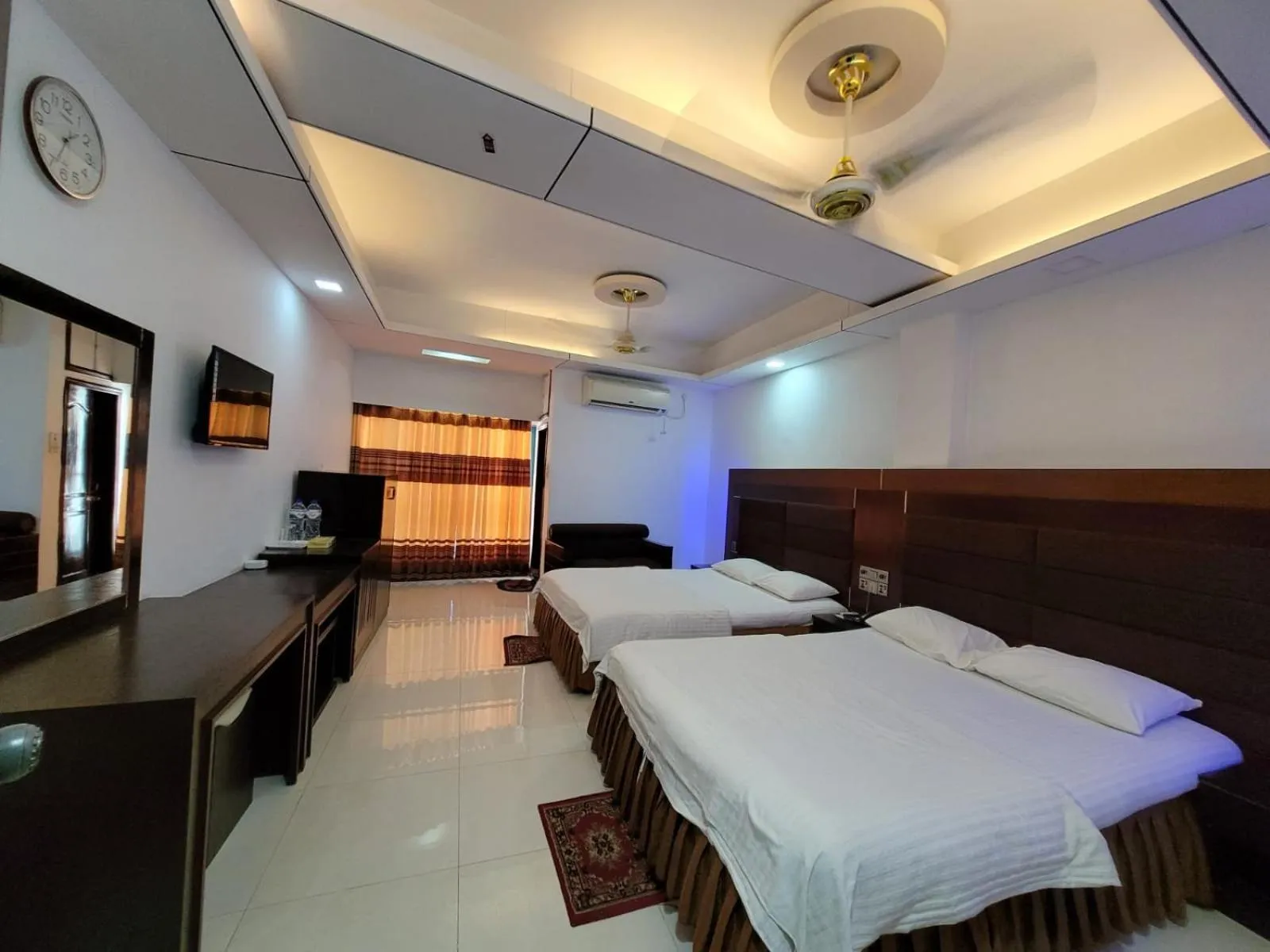 Bed in Hotel Sea World Cox's Bazar