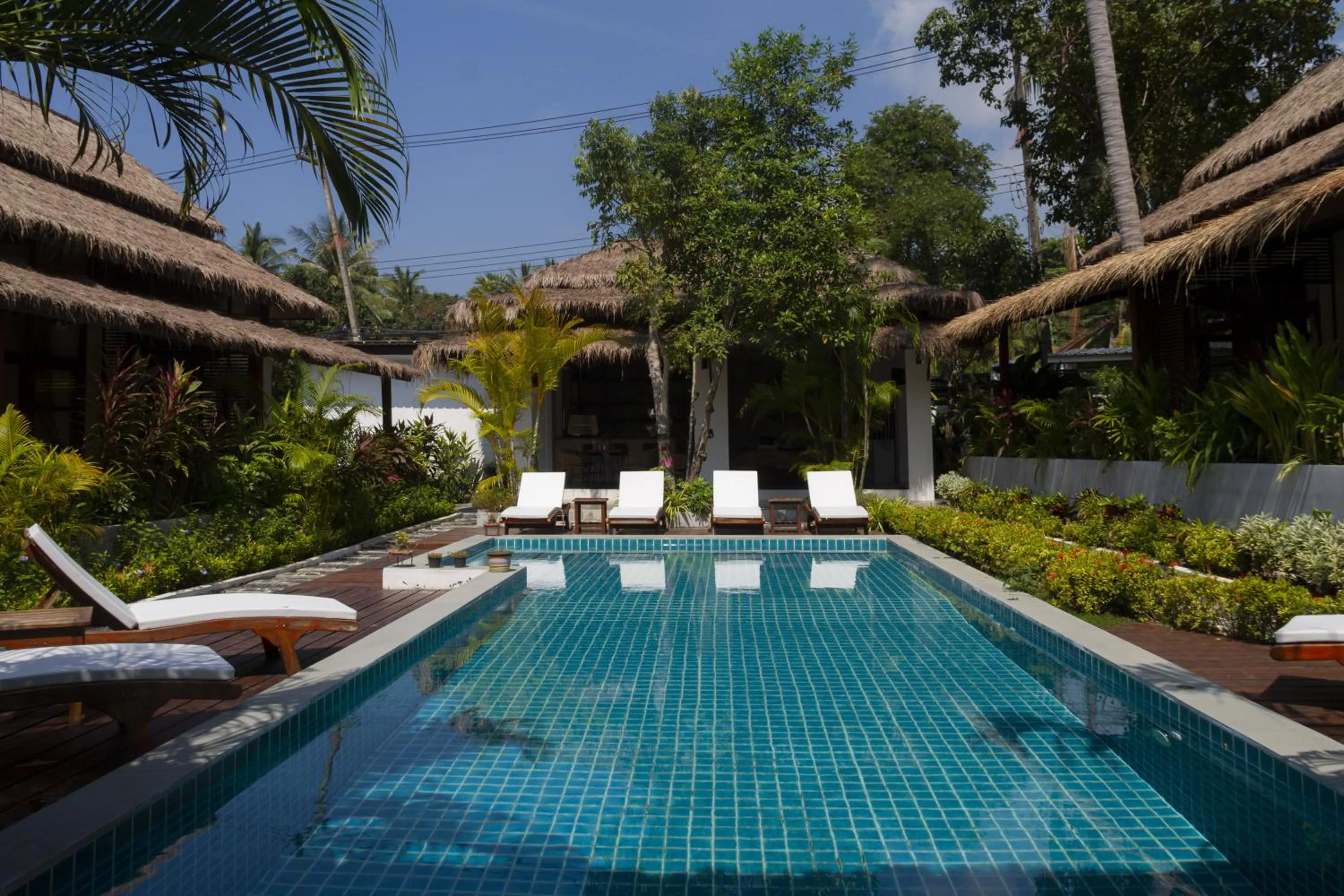 Swimming pool in Amaya Boutique Resort