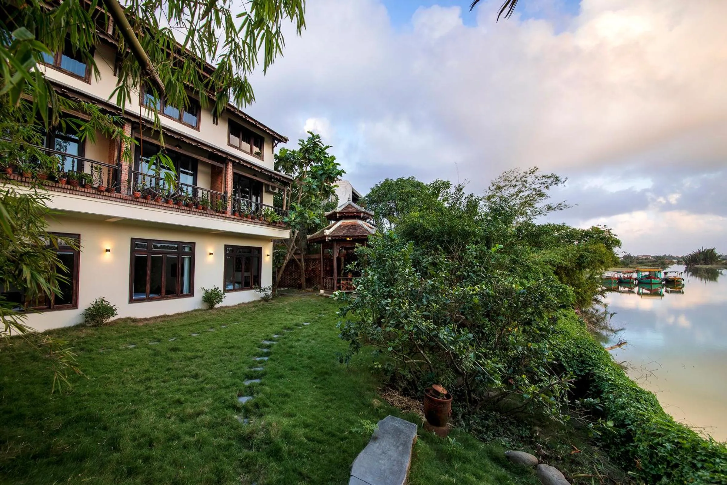 Garden in Art Museum Villa Hoi An