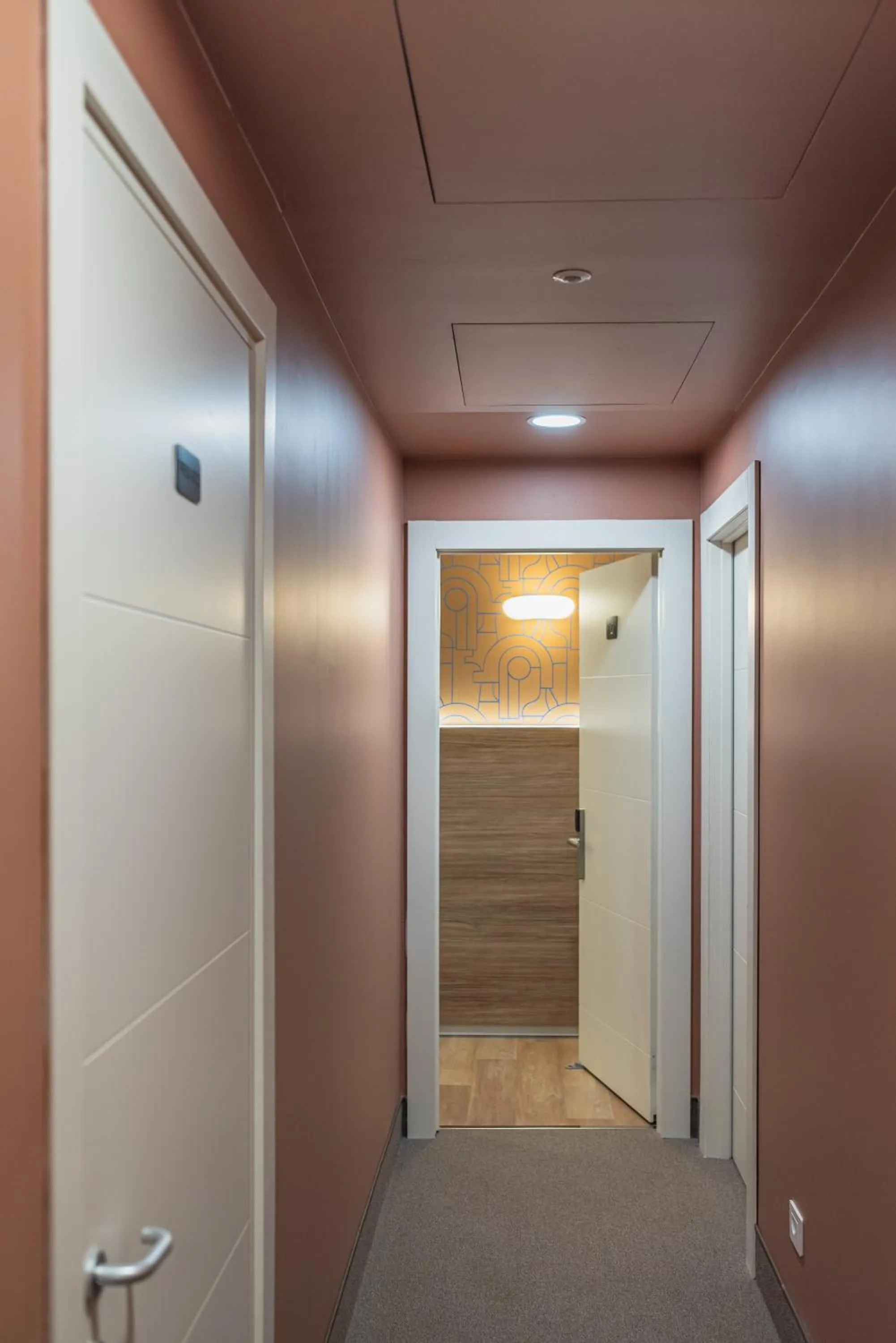 Decorative detail in Hotel Del Sole