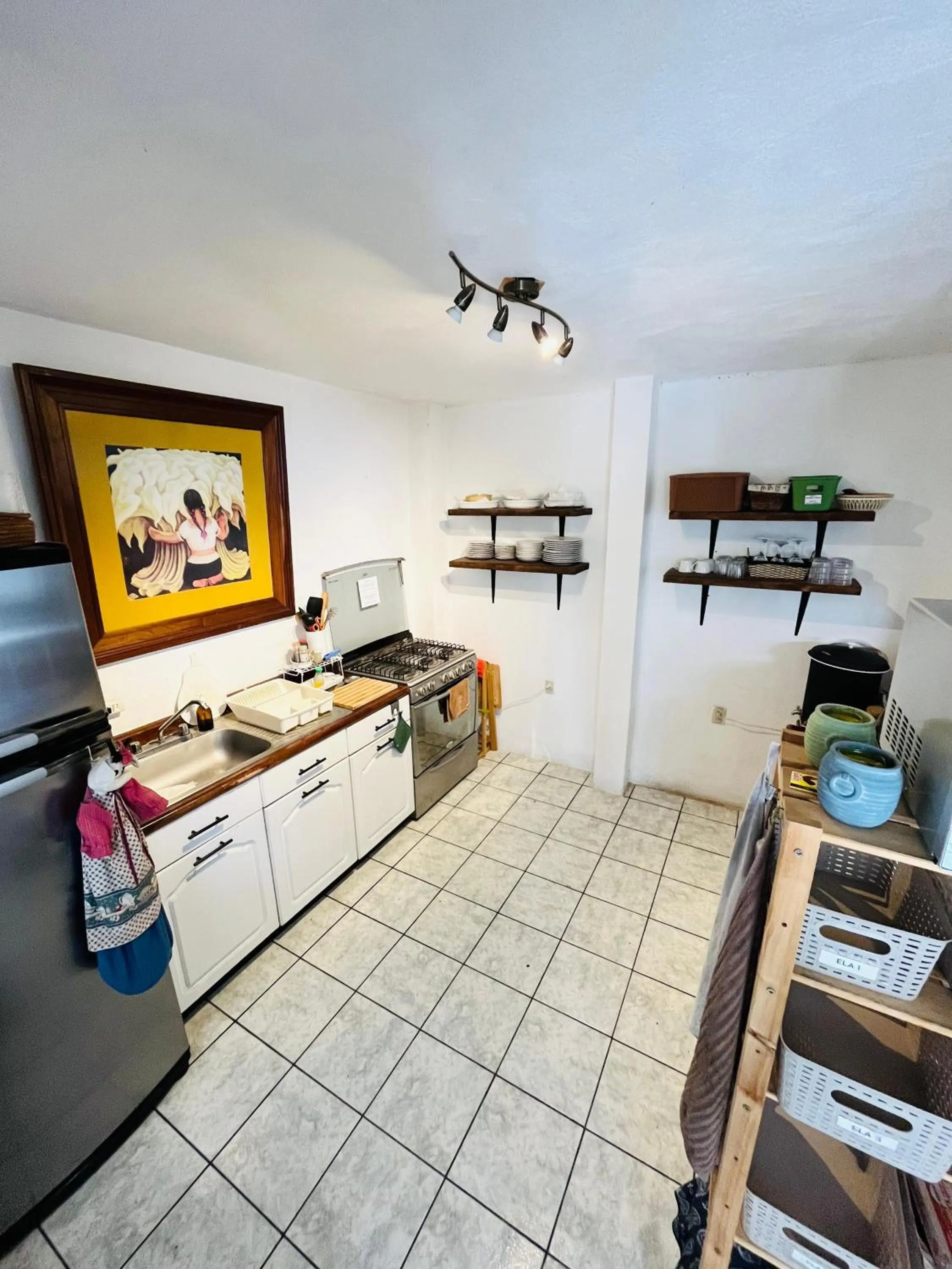 Communal kitchen in Casa ELA Candelaria