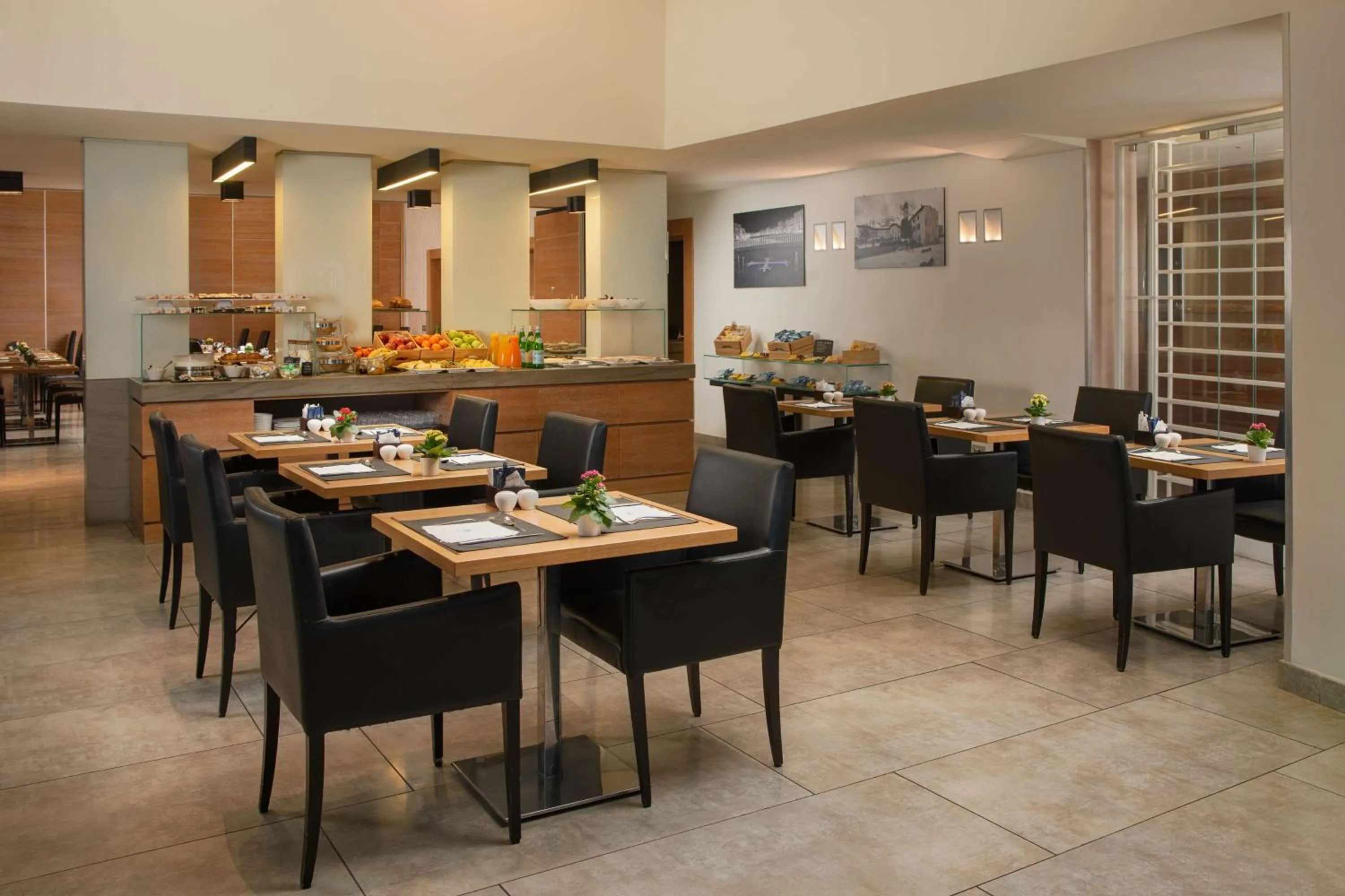 Breakfast in NH Pisa