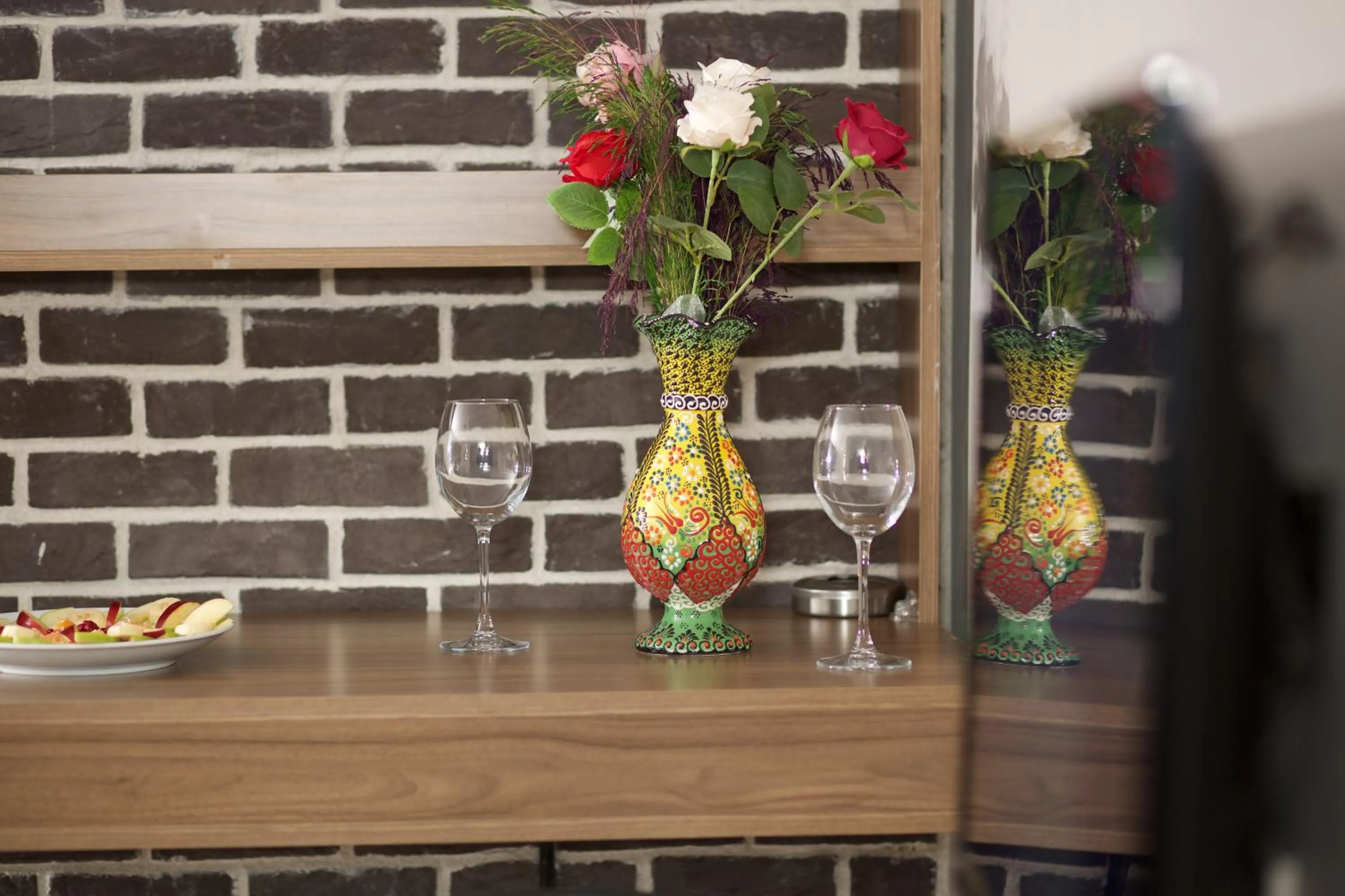 Food and drinks in La Vida Old City Hotel