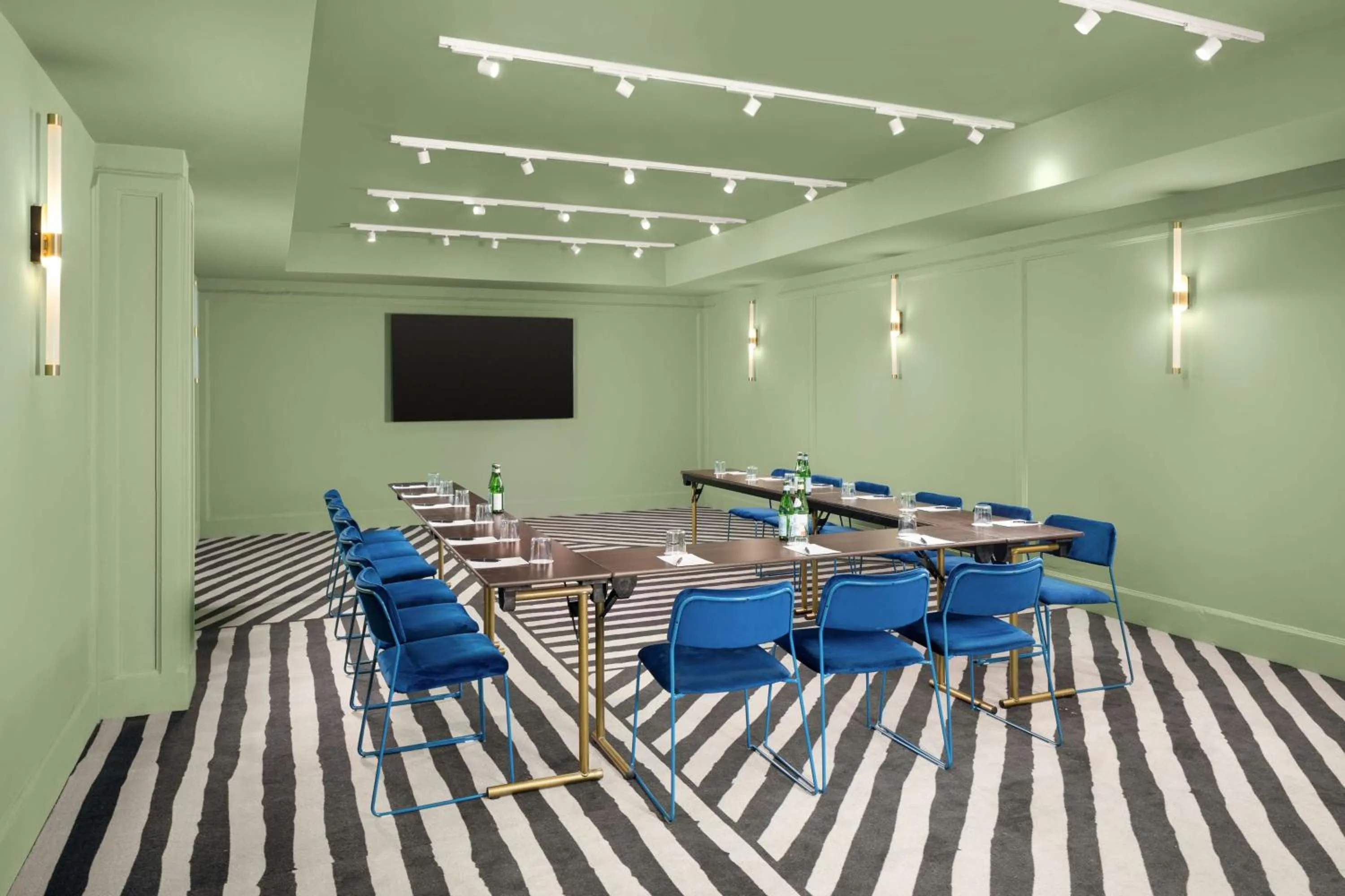 Meeting/conference room in Anglo American Hotel Florence, Curio Collection By Hilton