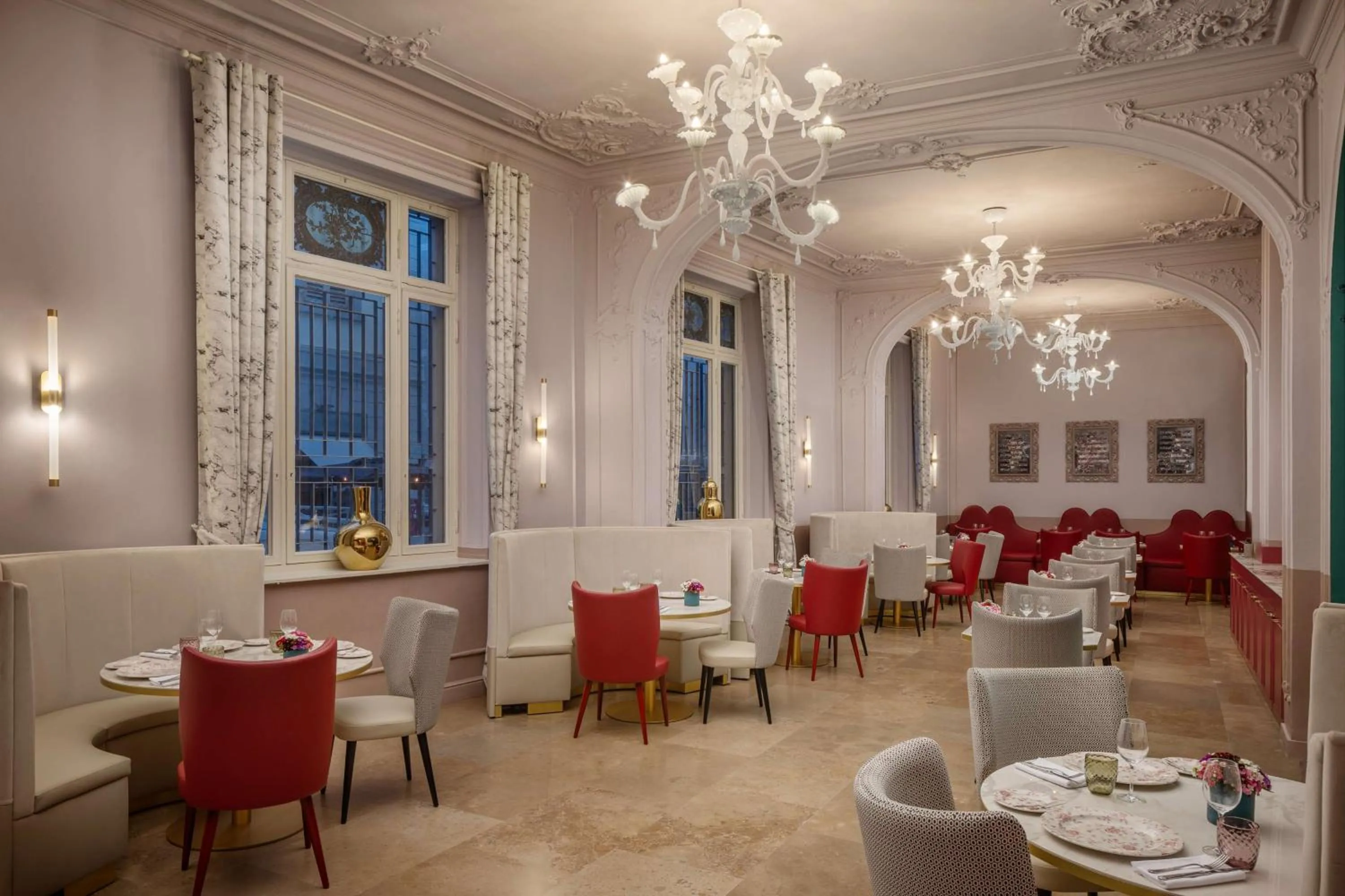 Restaurant/places to eat in Anglo American Hotel Florence, Curio Collection By Hilton