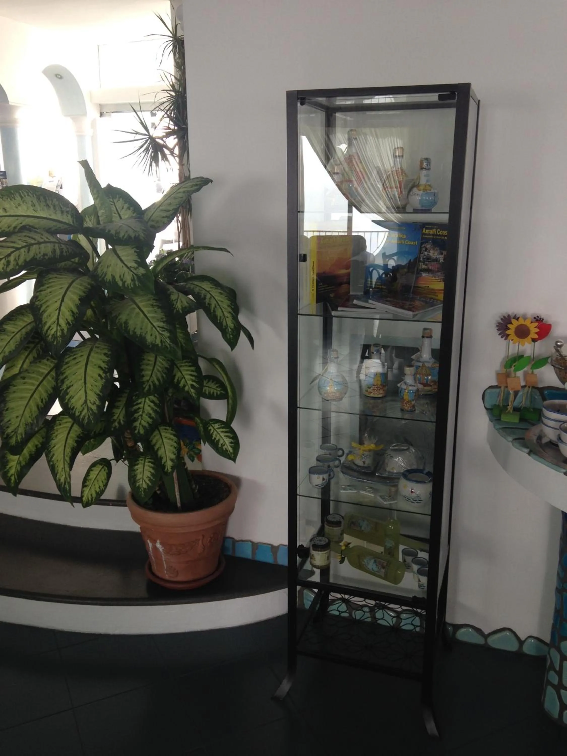 Decorative detail in Hotel Holiday