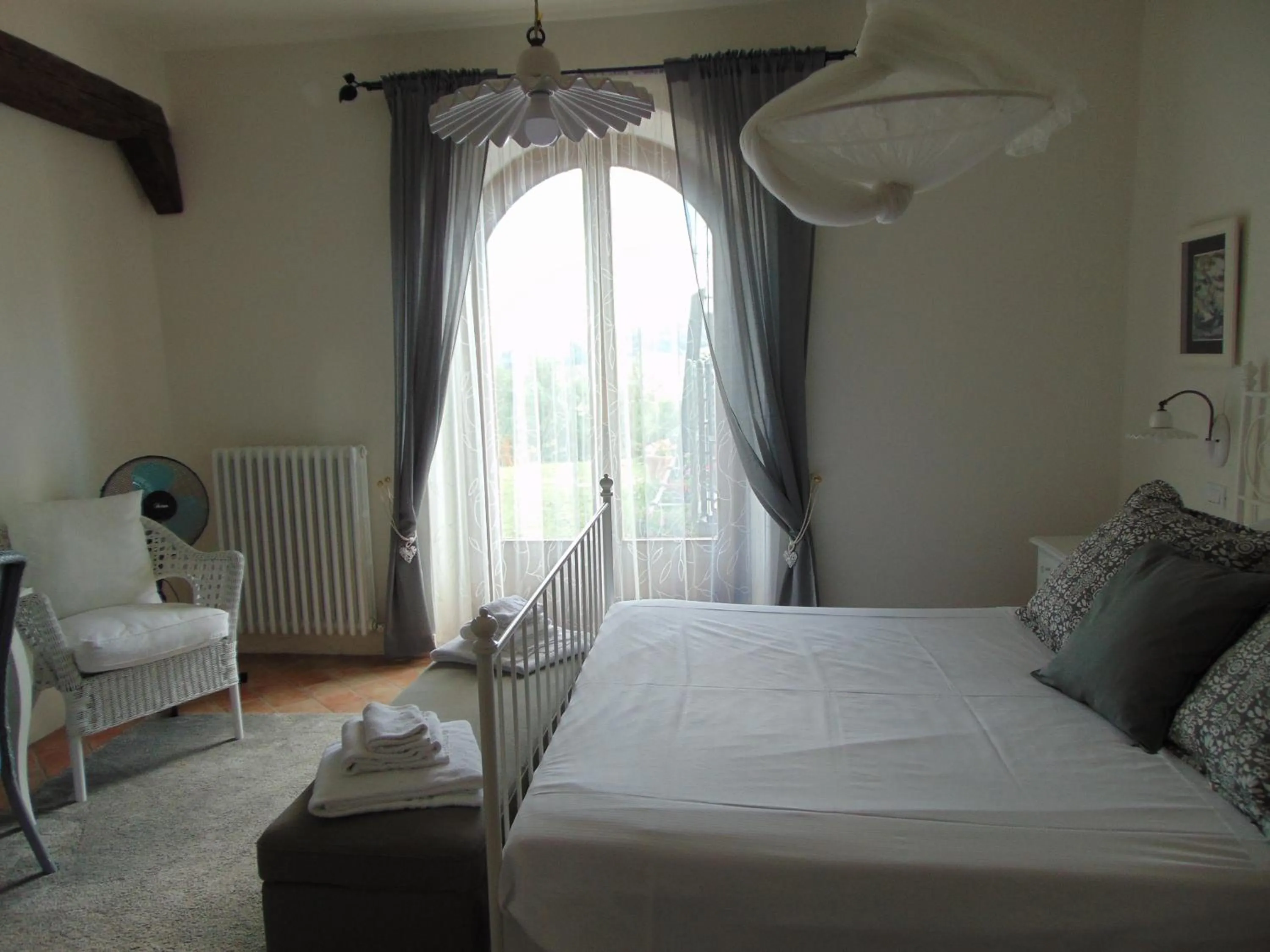 Bedroom, Bed in Villa Bella Rosa