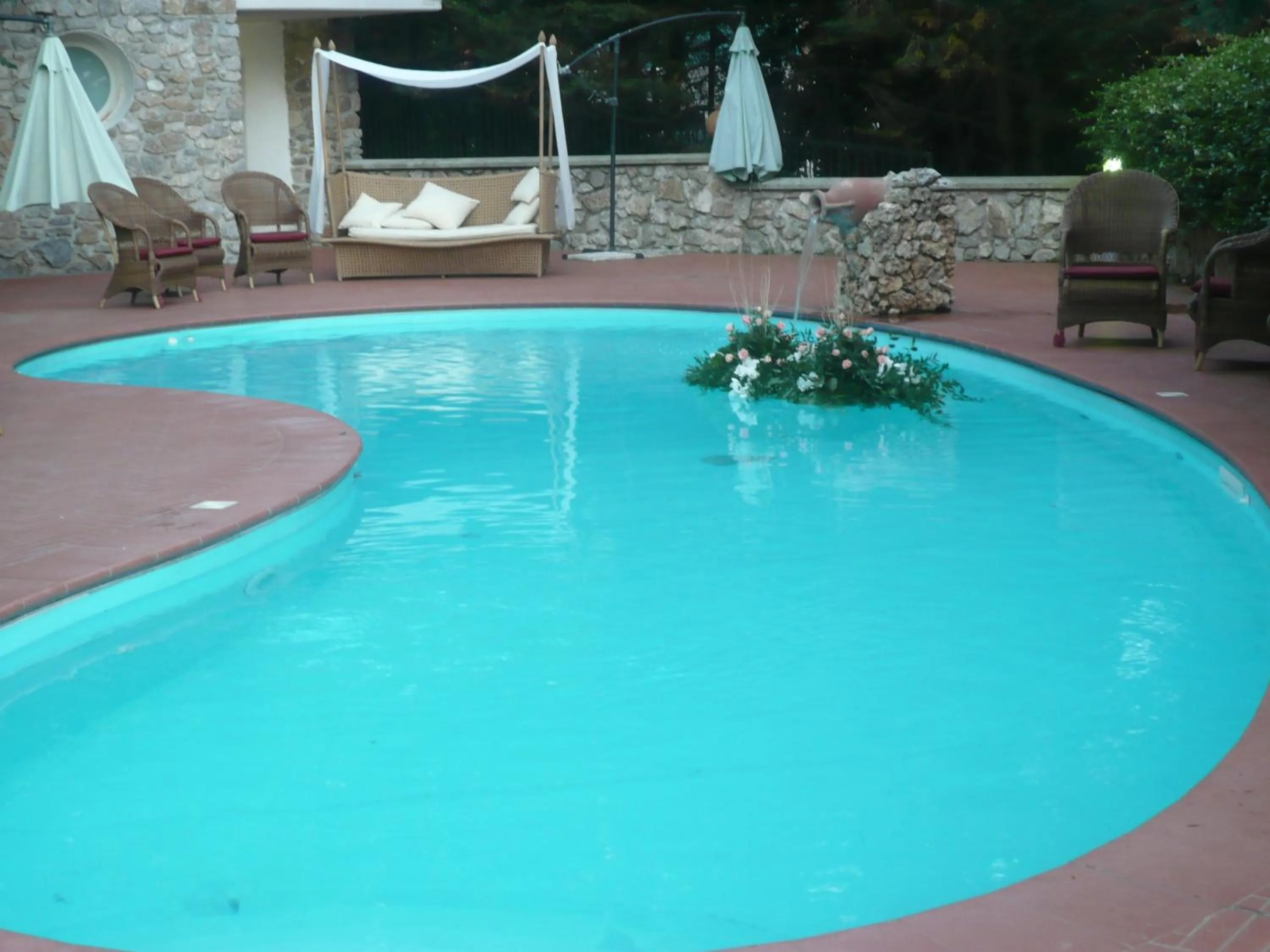Swimming pool in Solofra Palace Hotel & Resort