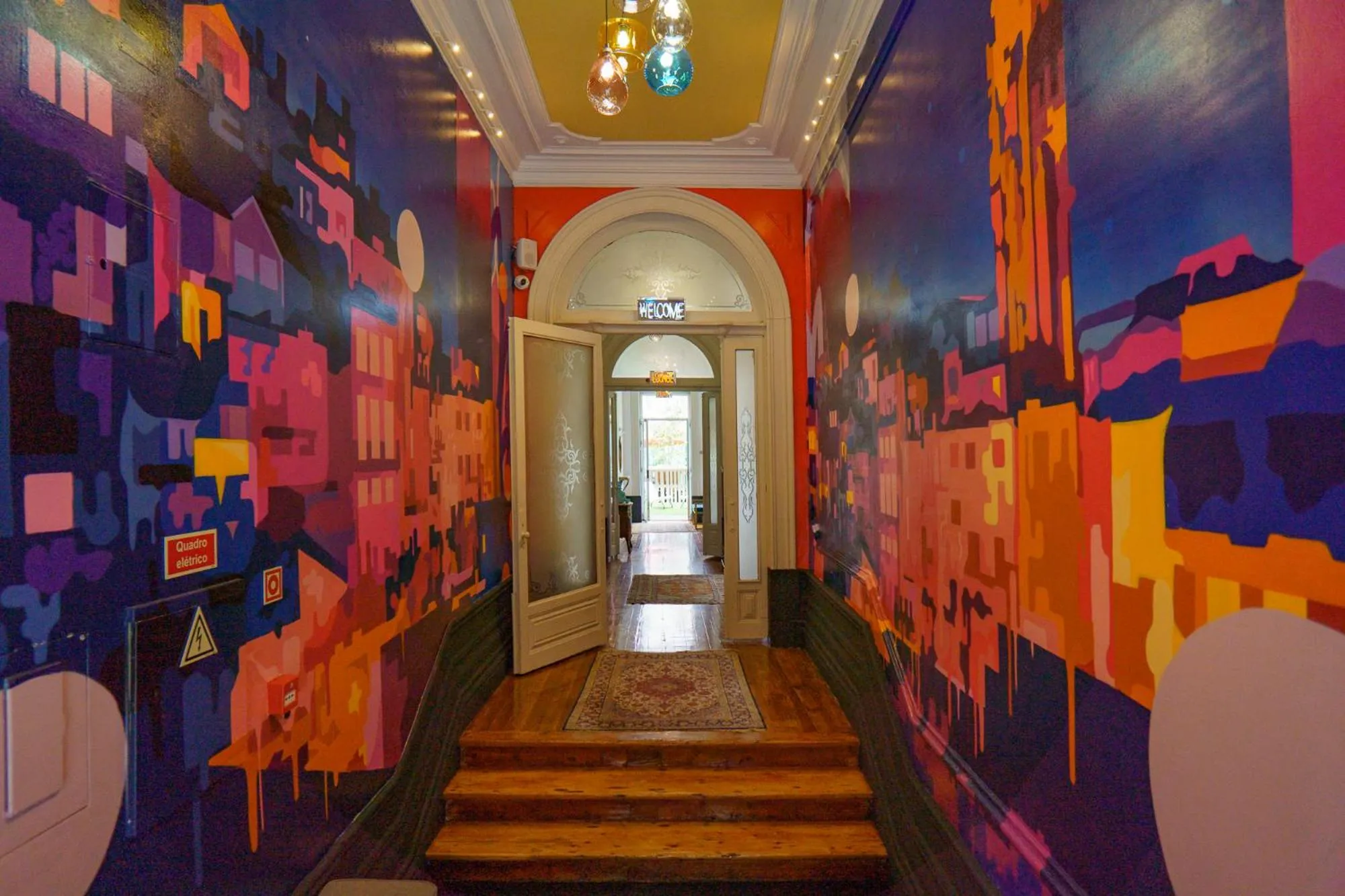 Facade/entrance in Rosalma Hostel