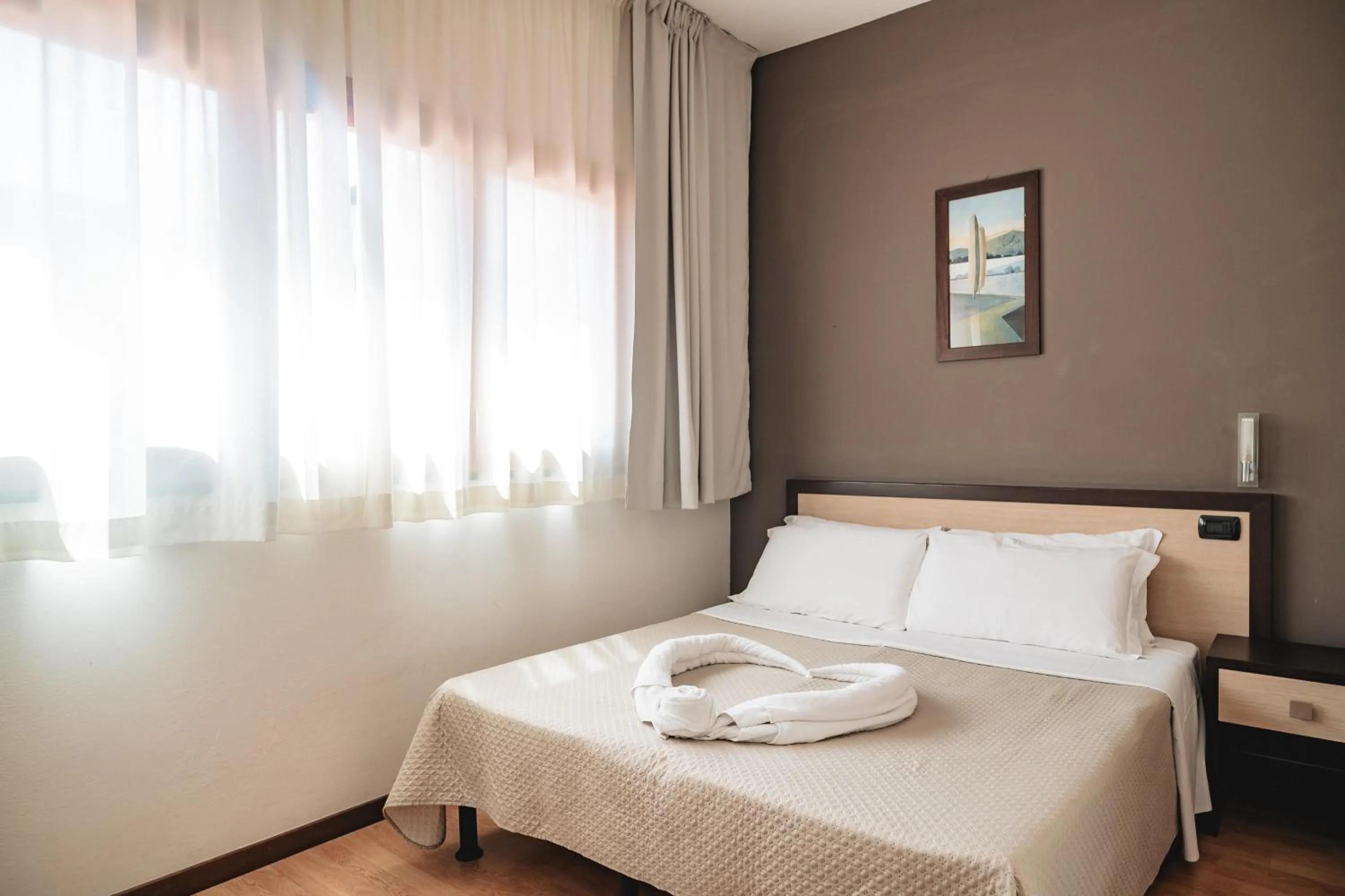 Bedroom, Bed in Hotel Carignano