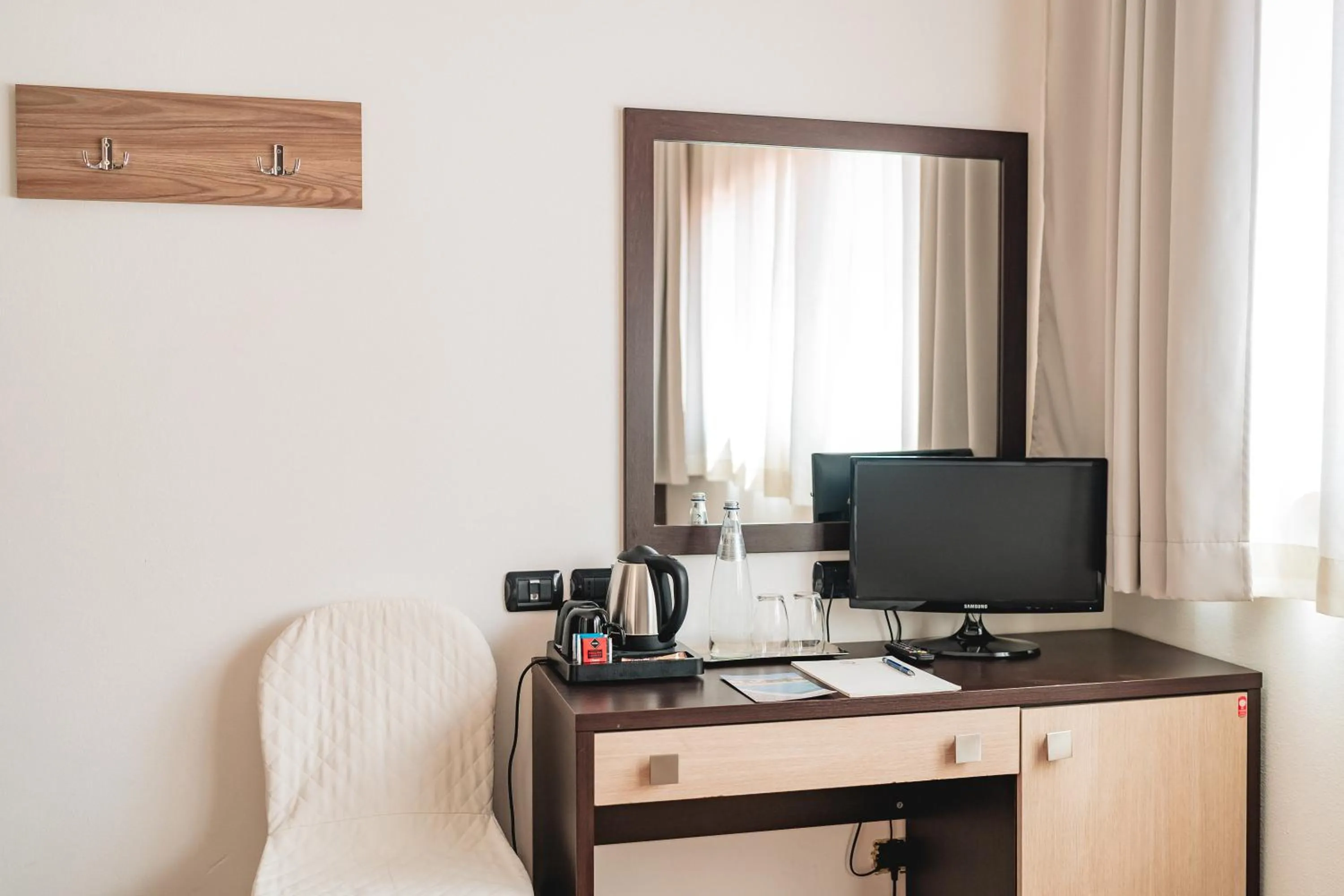 Bedroom in Hotel Carignano