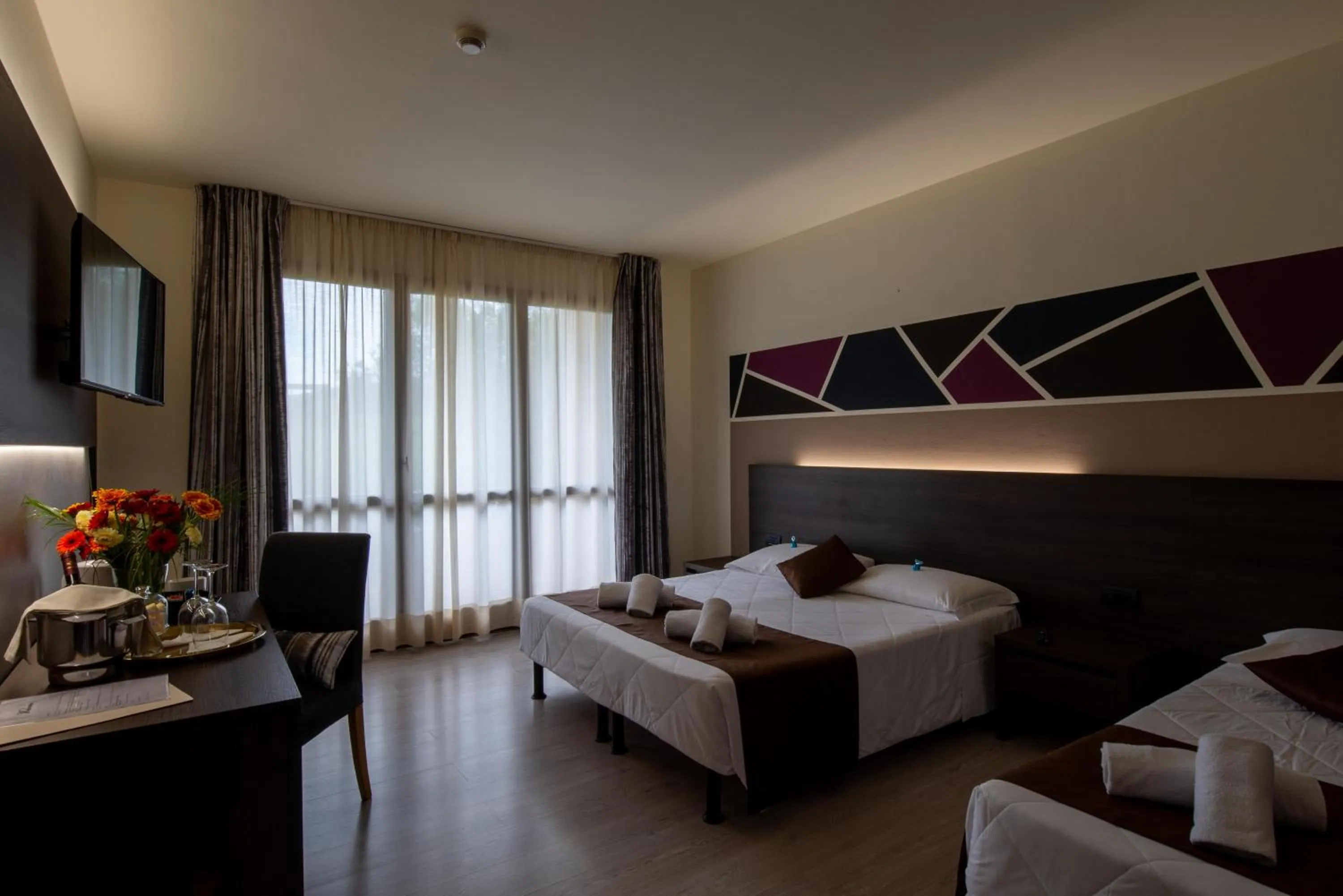 Triple Room with View in Hotel Carignano